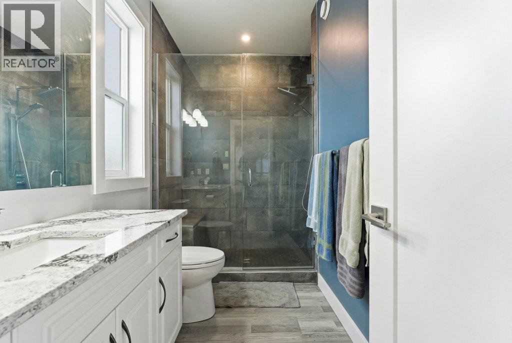 4370 Round Prairie Road, Spallumcheen, British Columbia  V0E 2B4 - Photo 10 - 10377394