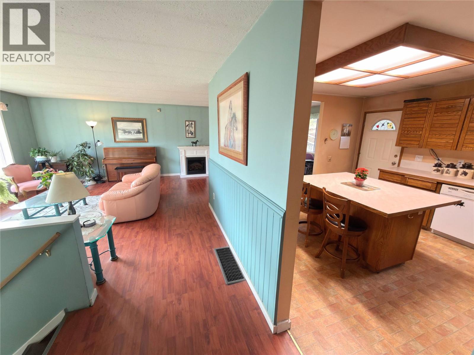 849 Old Princeton-Merritt Highway, Princeton, British Columbia  V0X 1W0 - Photo 10 - 10377319