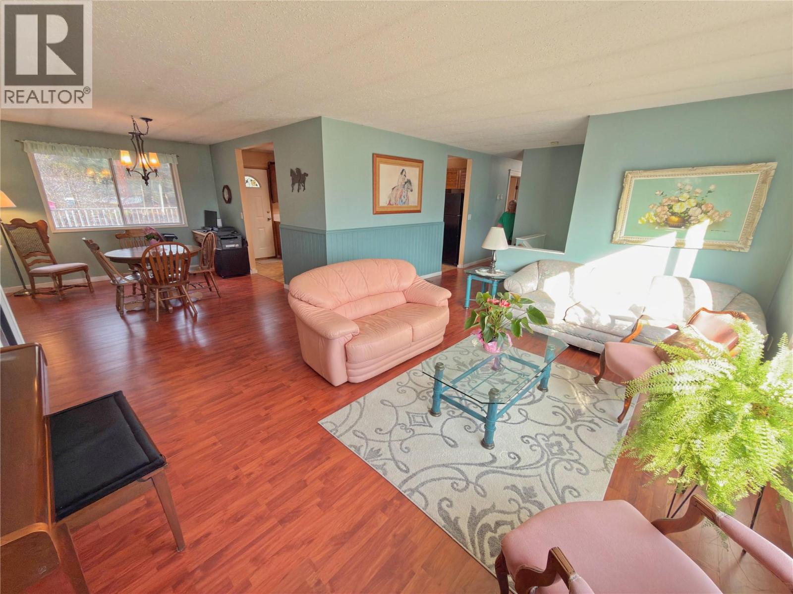 849 Old Princeton-Merritt Highway, Princeton, British Columbia  V0X 1W0 - Photo 12 - 10377319