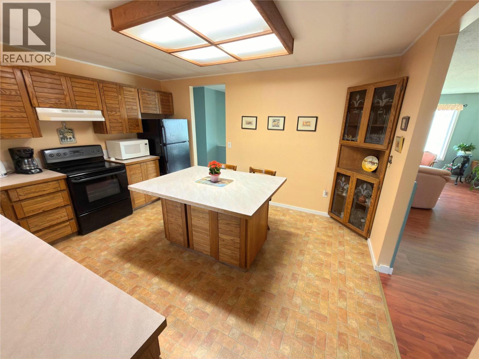 849 Old Princeton-Merritt Highway, Princeton, British Columbia  V0X 1W0 - Photo 19 - 10377319