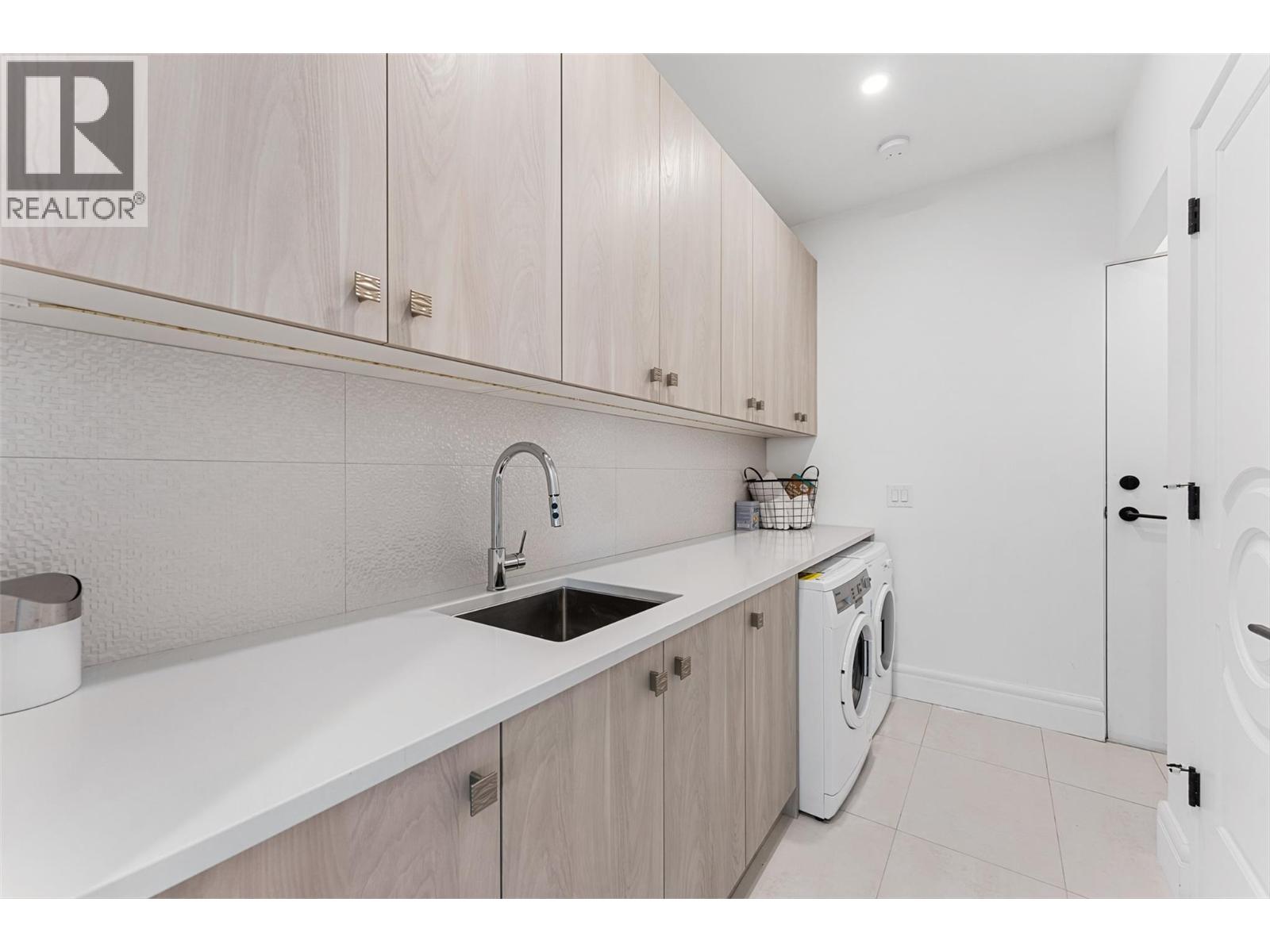 3460 Patsy Road, Kelowna, British Columbia  V1W 3E8 - Photo 39 - 10377453