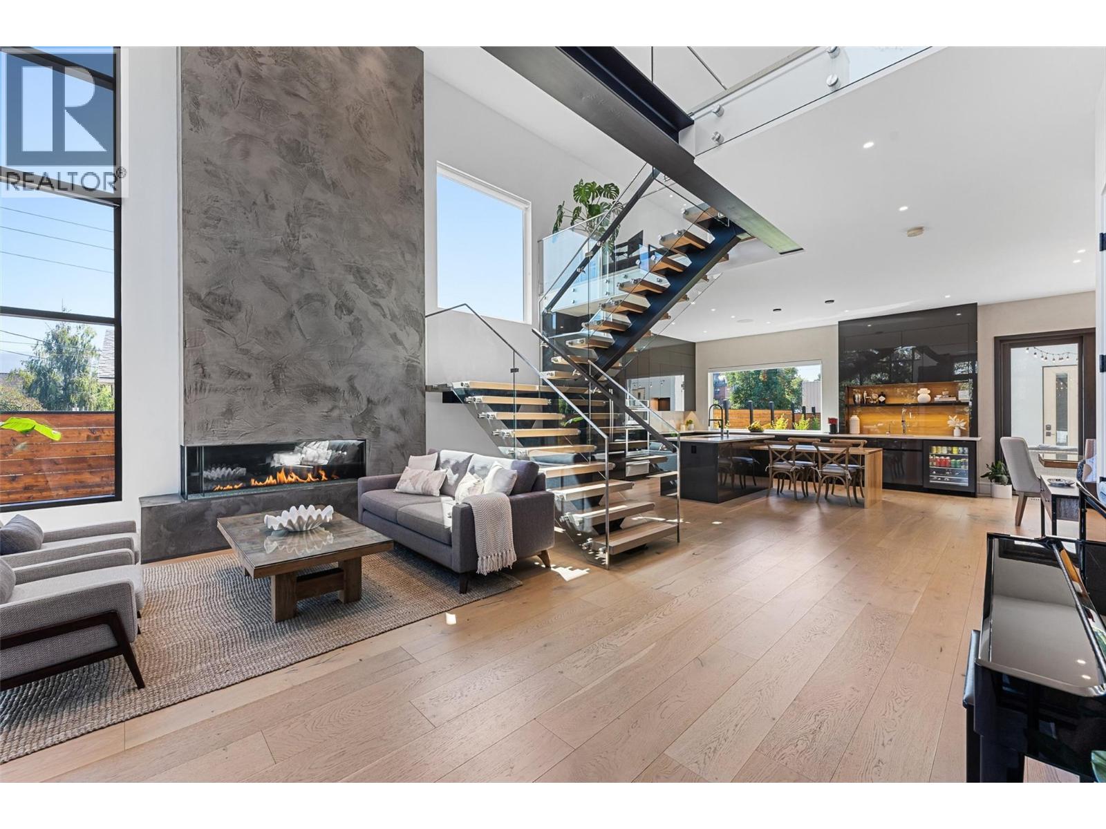 3460 Patsy Road, Kelowna, British Columbia  V1W 3E8 - Photo 4 - 10377453