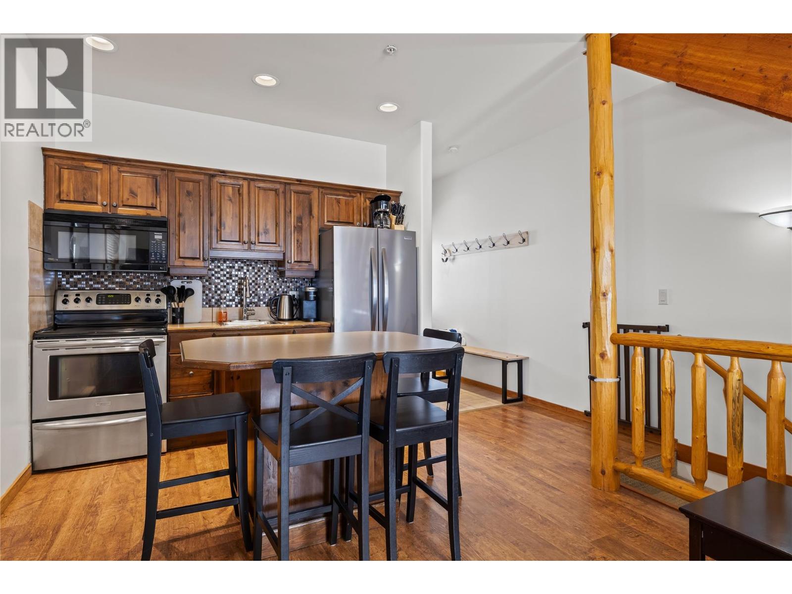 5015 Snowbird Way Unit# 24, Big White, British Columbia  V1P 1T4 - Photo 5 - 10376833