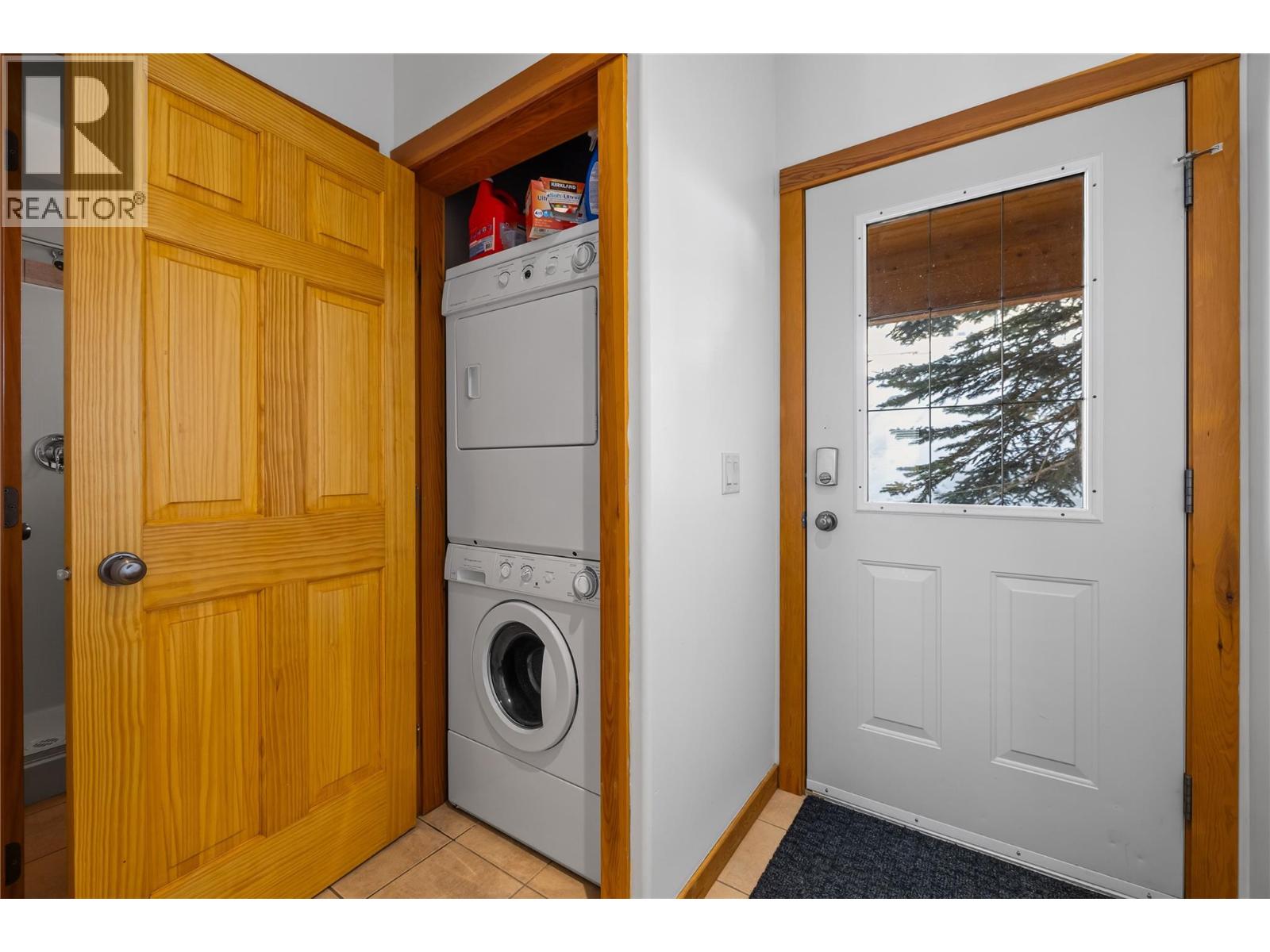 5015 Snowbird Way Unit# 24, Big White, British Columbia  V1P 1T4 - Photo 8 - 10376833