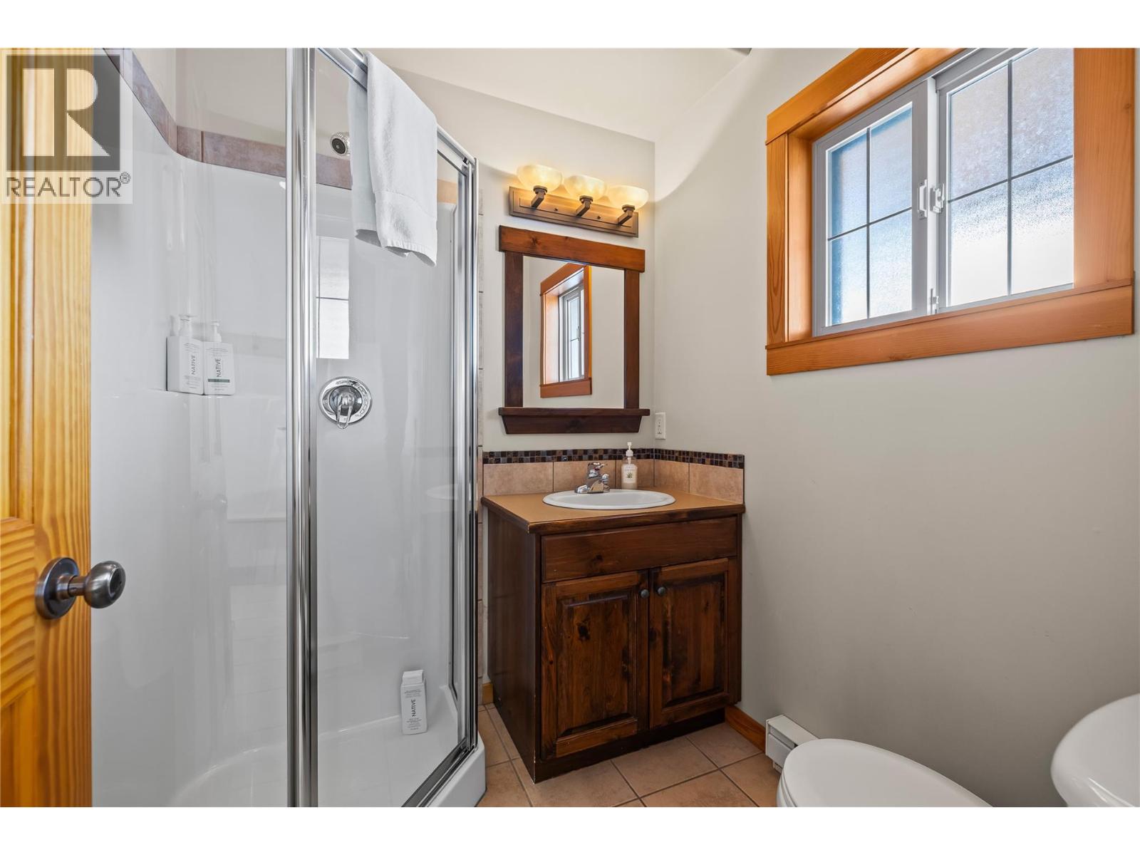 5015 Snowbird Way Unit# 24, Big White, British Columbia  V1P 1T4 - Photo 9 - 10376833