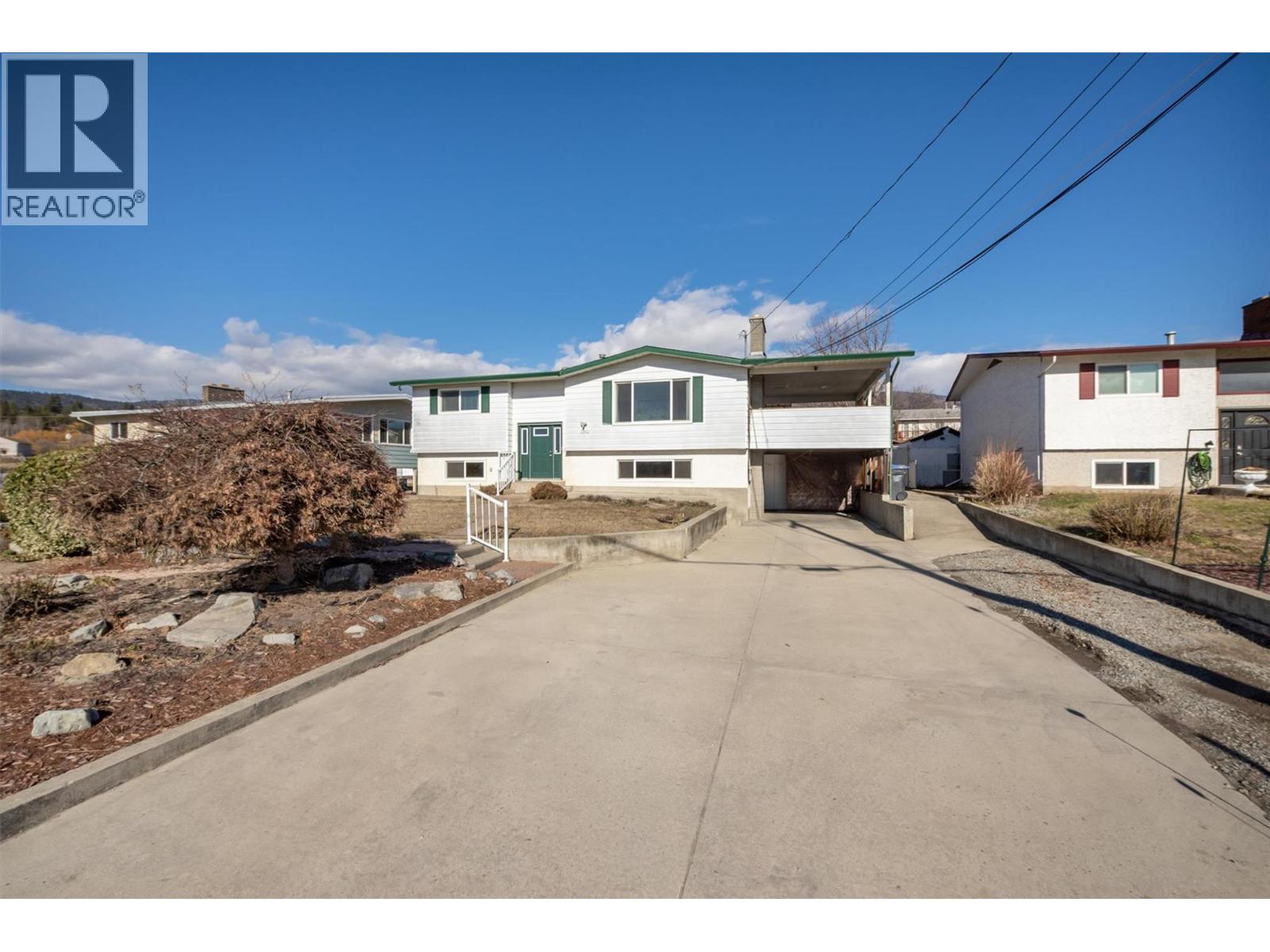 2442 Butt Road, West Kelowna, British Columbia  V4T 1N7 - Photo 1 - 10376725