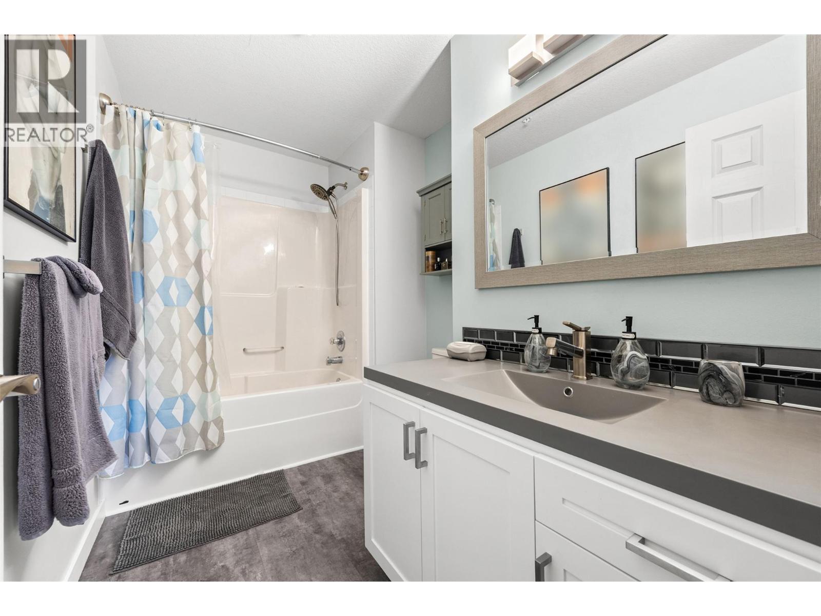 1895 Ambrosi Road Unit# 502, Kelowna, British Columbia  V1Y 4R8 - Photo 12 - 10377057