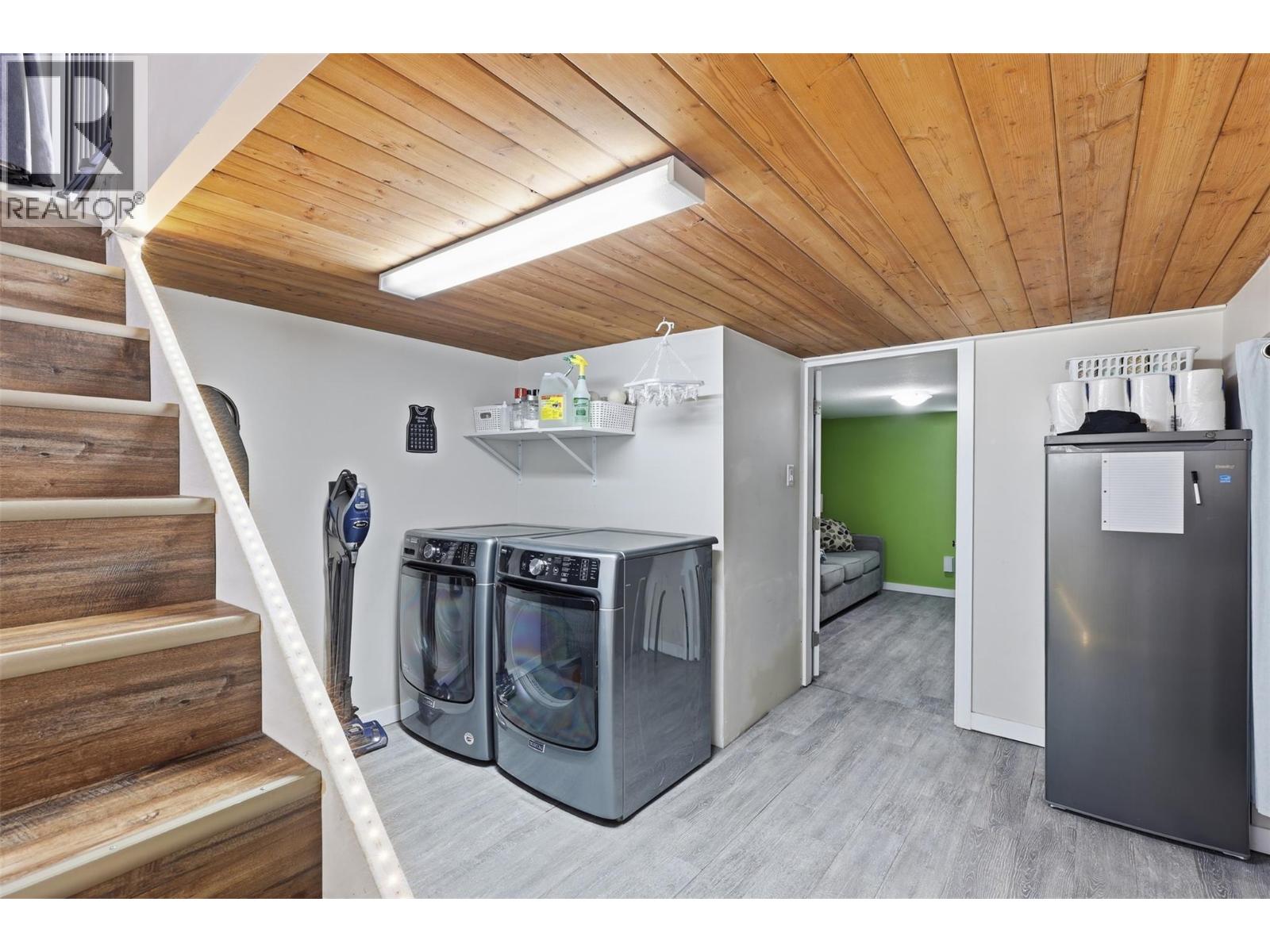 1066 Westminster Avenue, Kamloops, British Columbia  V2B 1P2 - Photo 26 - 10377196