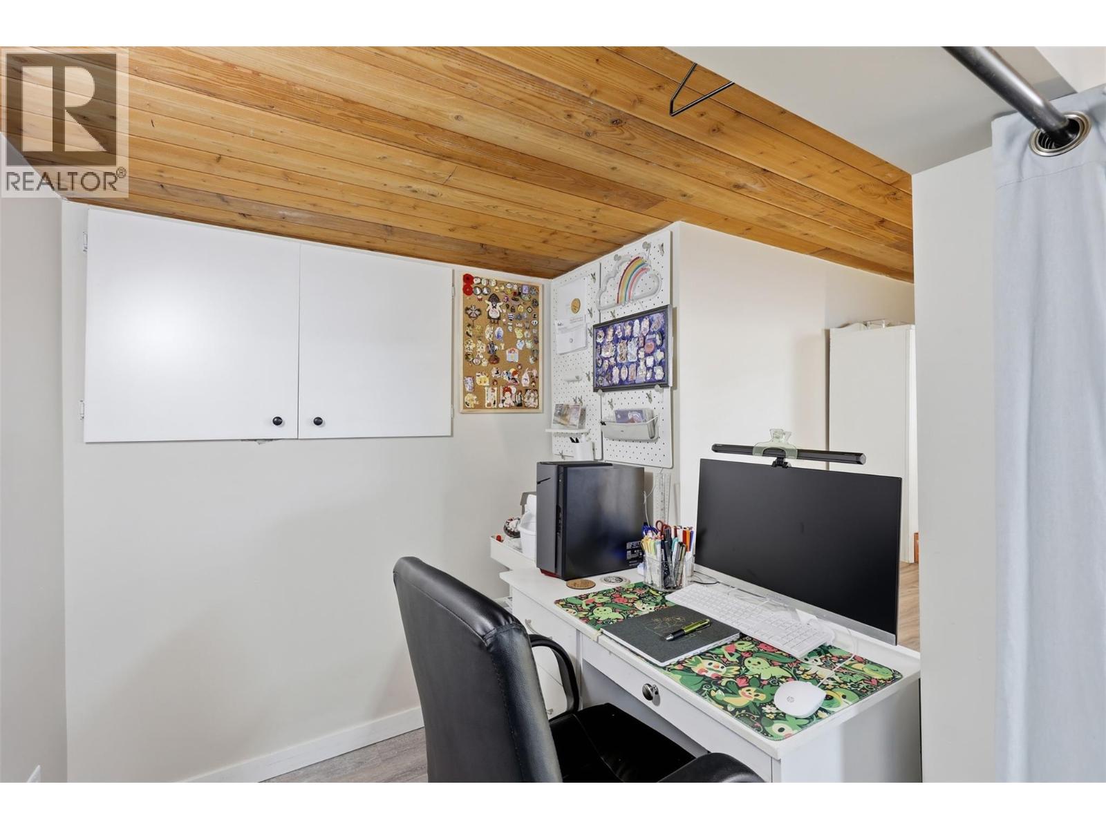 1066 Westminster Avenue, Kamloops, British Columbia  V2B 1P2 - Photo 29 - 10377196