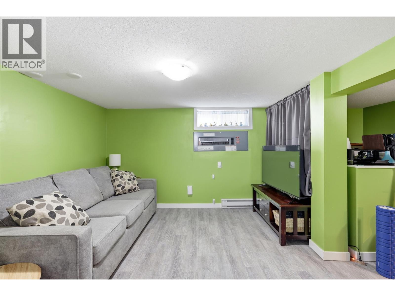 1066 Westminster Avenue, Kamloops, British Columbia  V2B 1P2 - Photo 30 - 10377196