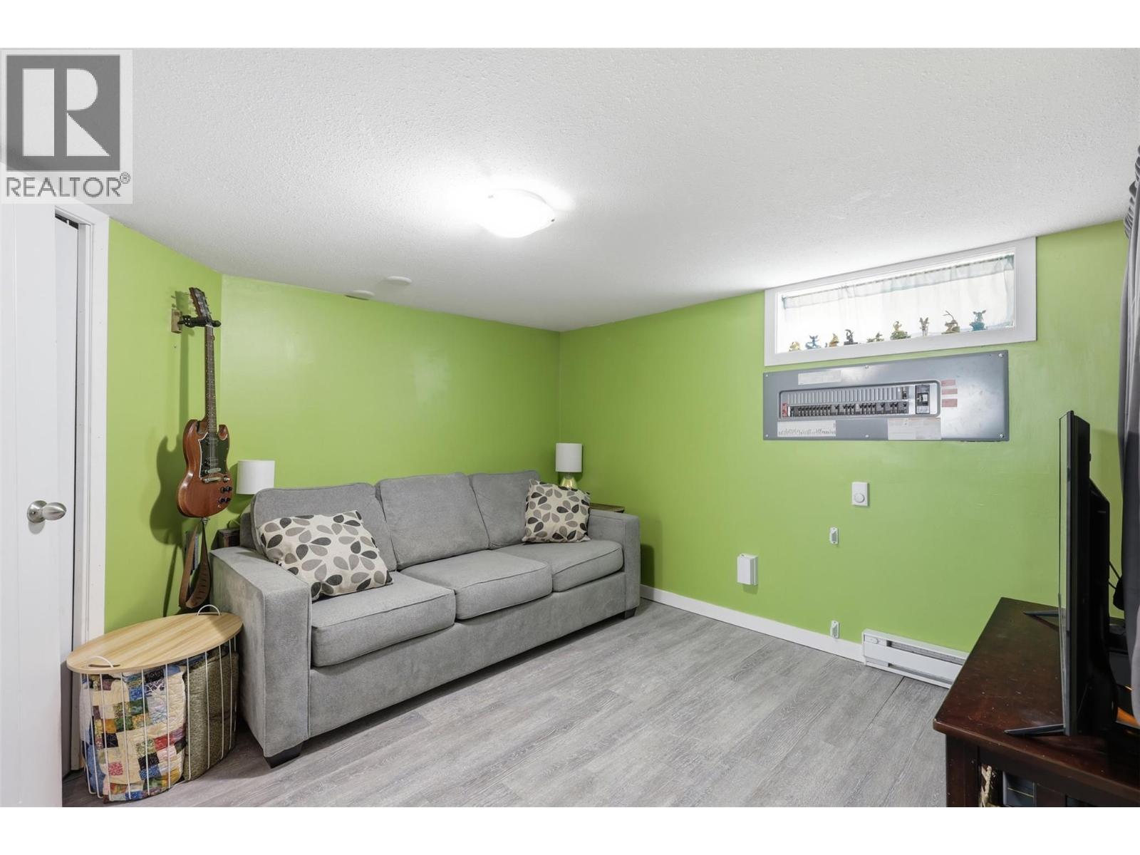 1066 Westminster Avenue, Kamloops, British Columbia  V2B 1P2 - Photo 31 - 10377196