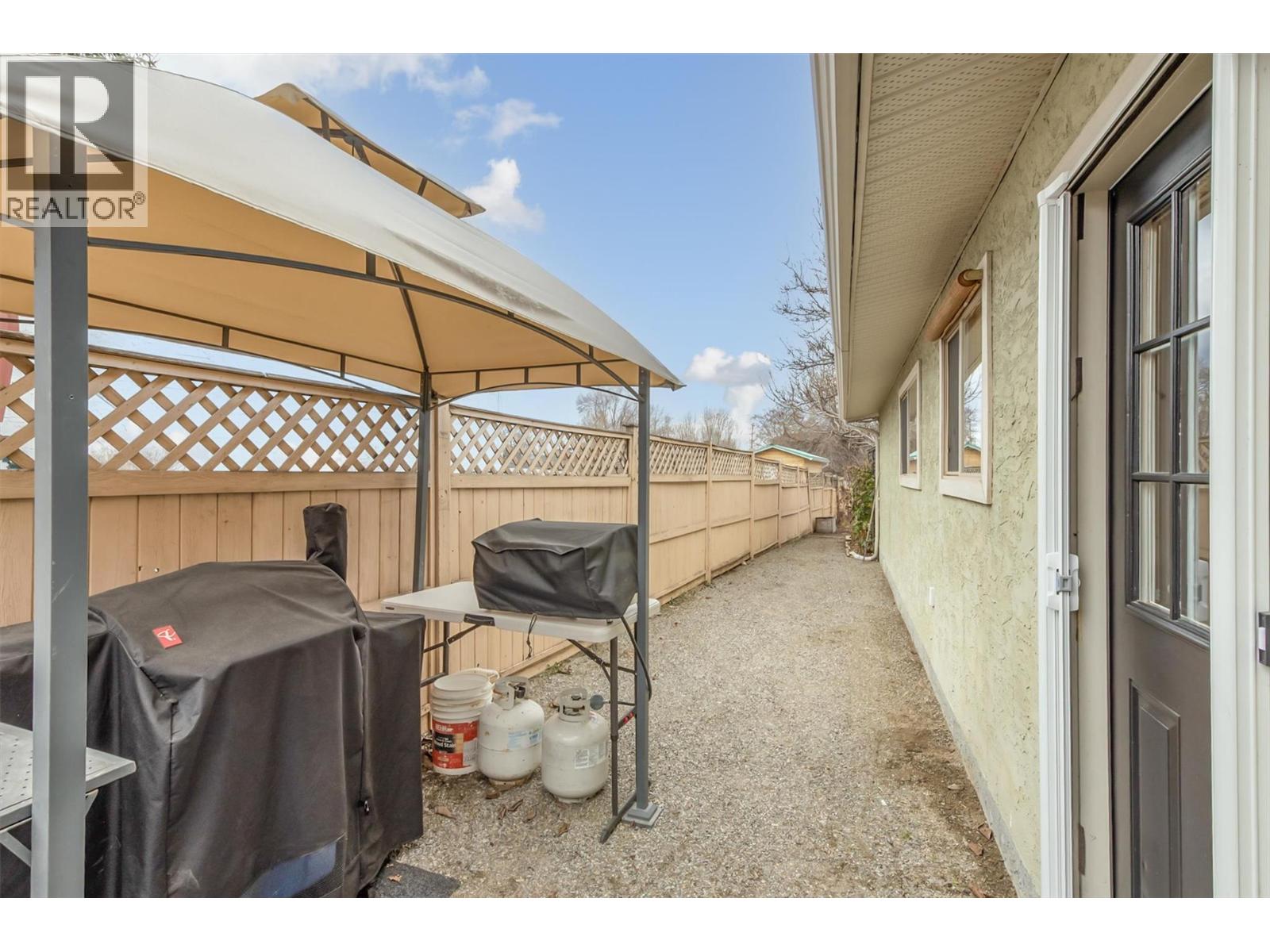 430 Fleming Road, Kelowna, British Columbia  V1X 3Z3 - Photo 23 - 10377061