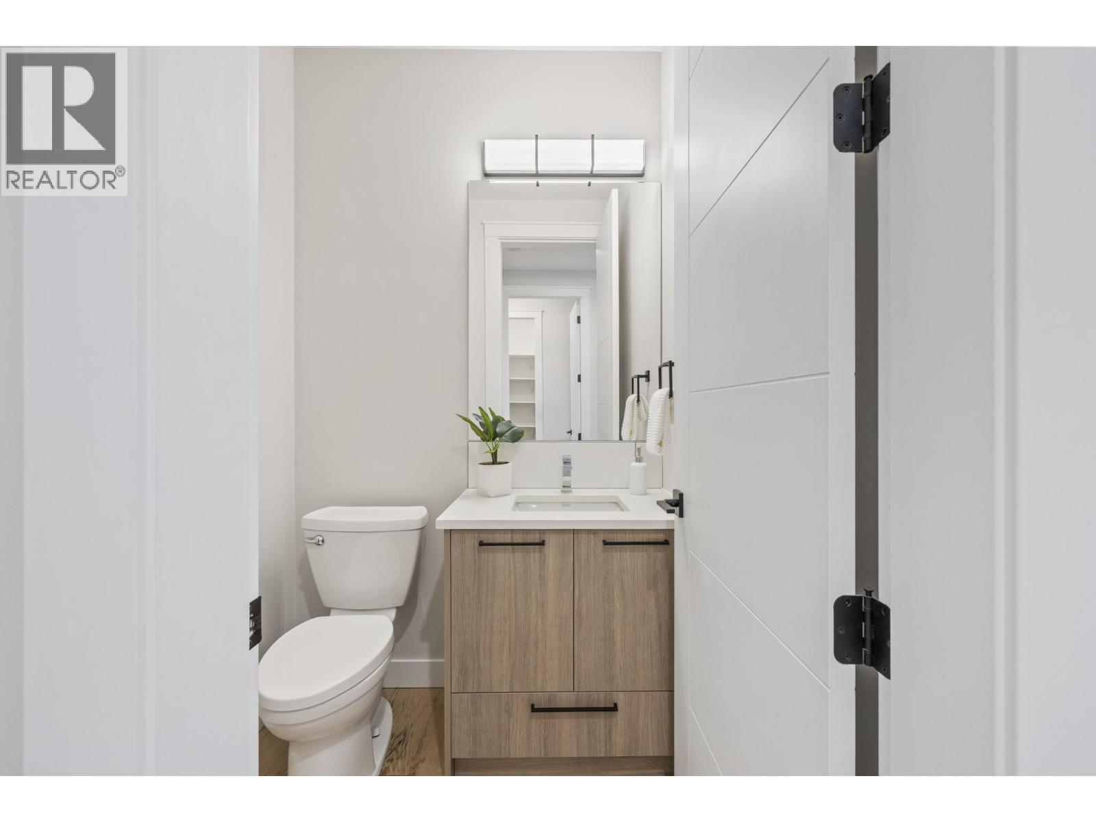 2021 Spyglass Way, West Kelowna, British Columbia  V1Z 4B6 - Photo 18 - 10376473