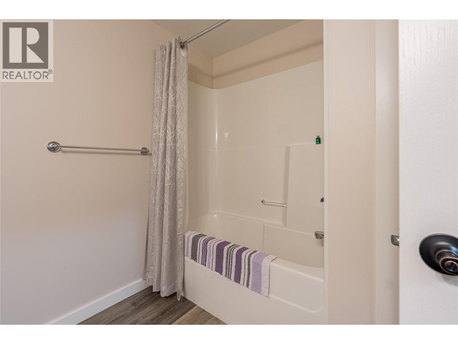 2444 York Avenue Unit# 3, Armstrong, British Columbia  V0E 1B1 - Photo 45 - 10377239