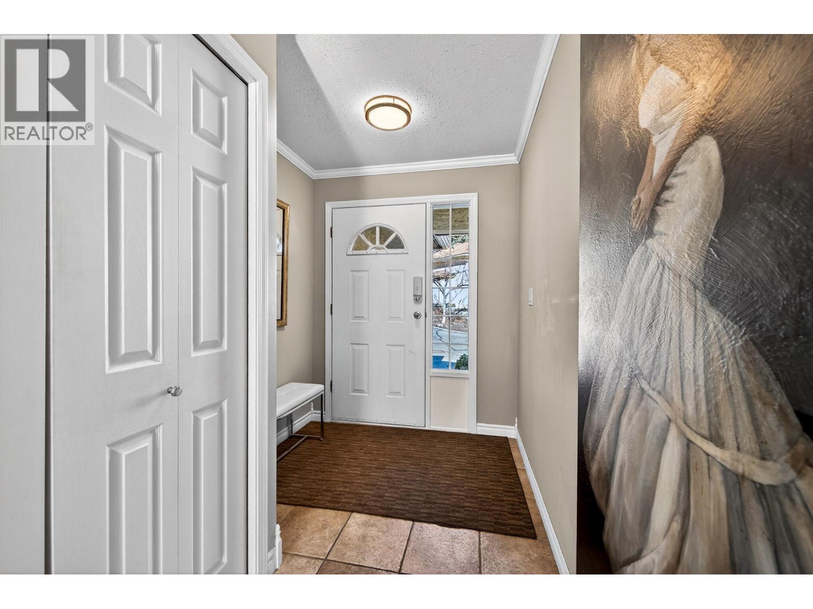 1750 Pacific Way Way Unit# 43, Kamloops, British Columbia  V2E 2K8 - Photo 2 - 10377225