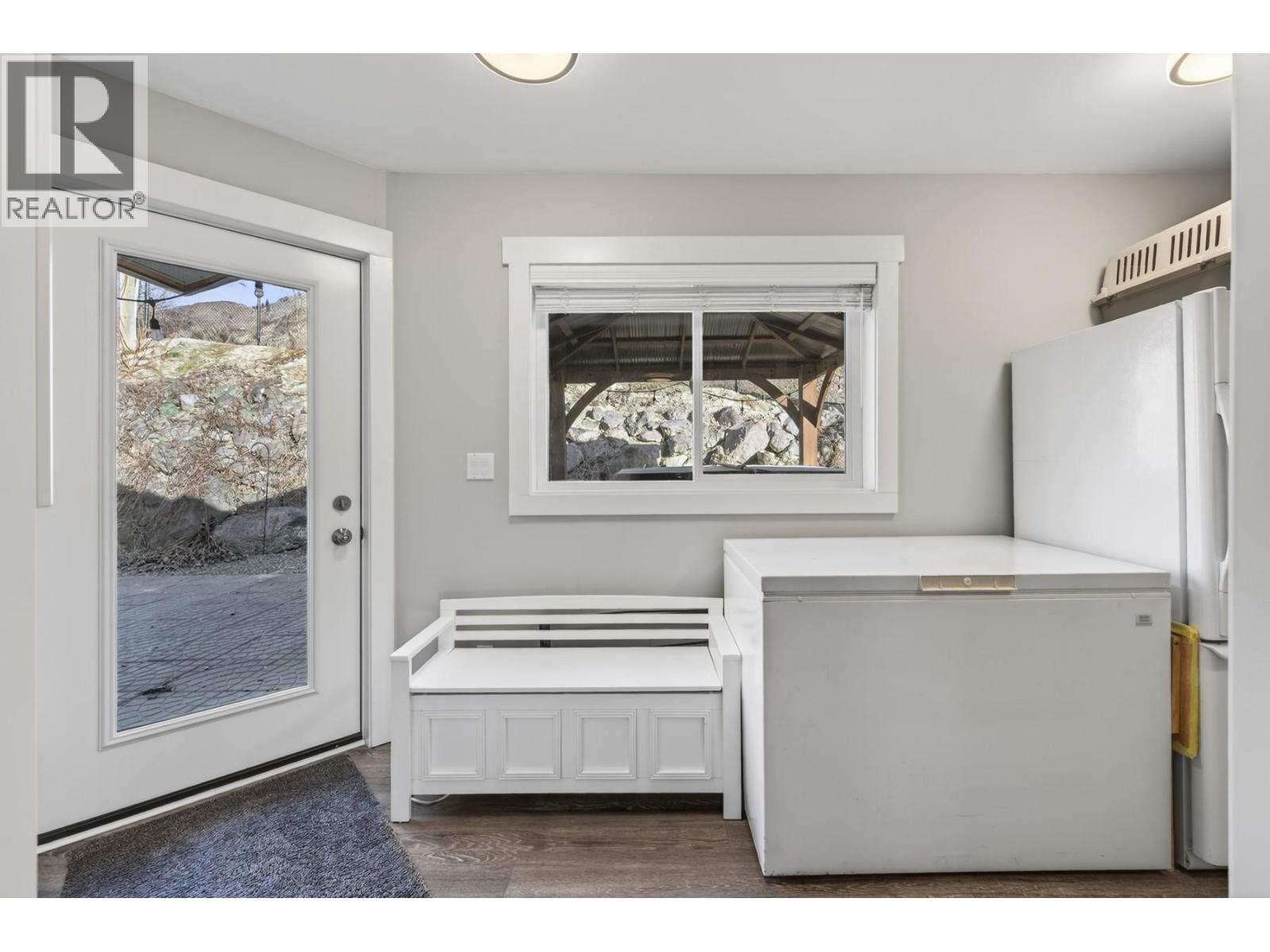 3197 Shuswap Road, Kamloops, British Columbia  V2H 1T1 - Photo 25 - 10376862