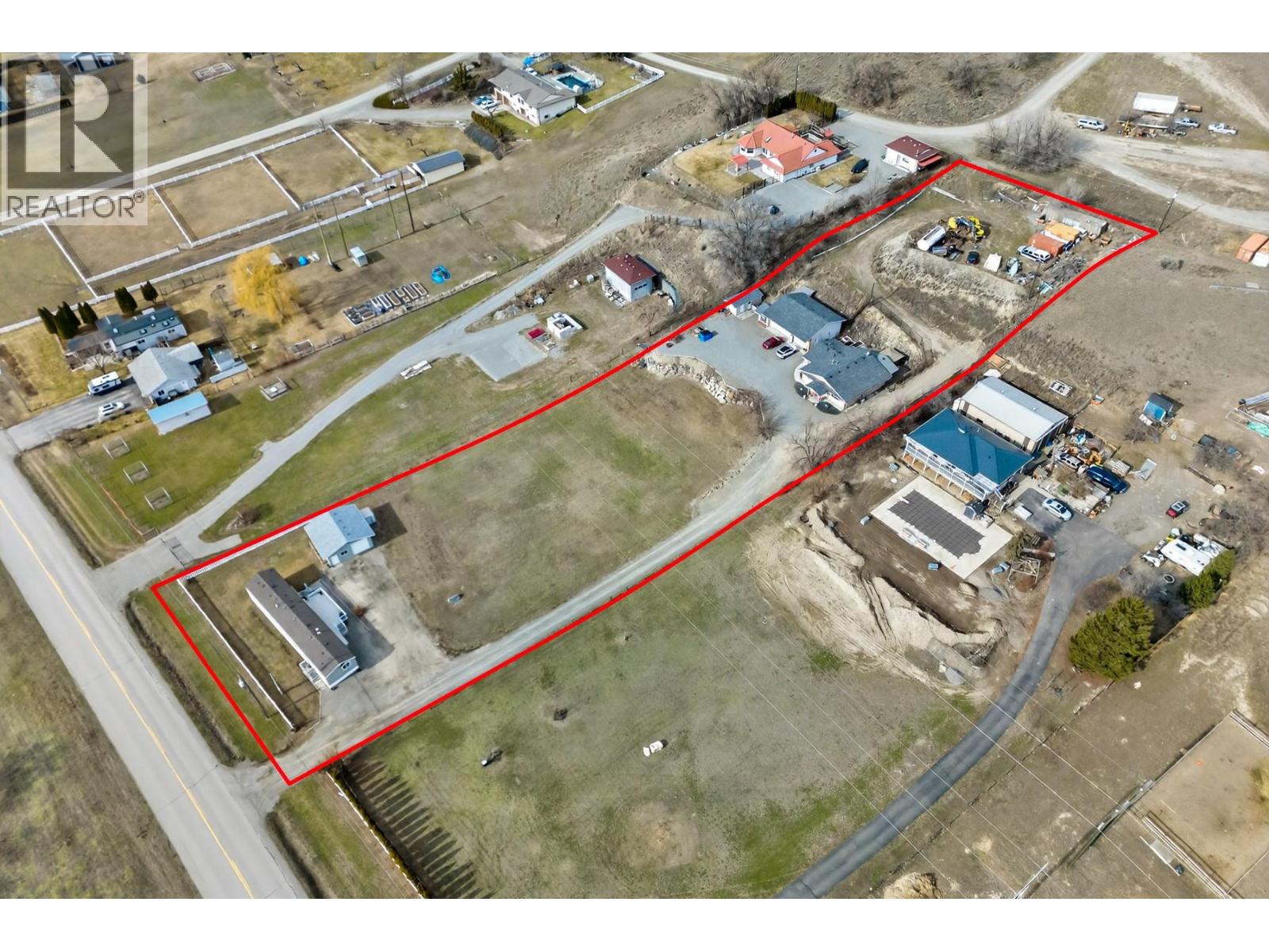 3197 Shuswap Road, Kamloops, British Columbia  V2H 1T1 - Photo 3 - 10376862