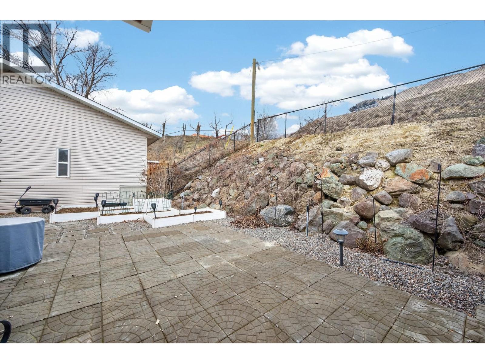 3197 Shuswap Road, Kamloops, British Columbia  V2H 1T1 - Photo 37 - 10376862