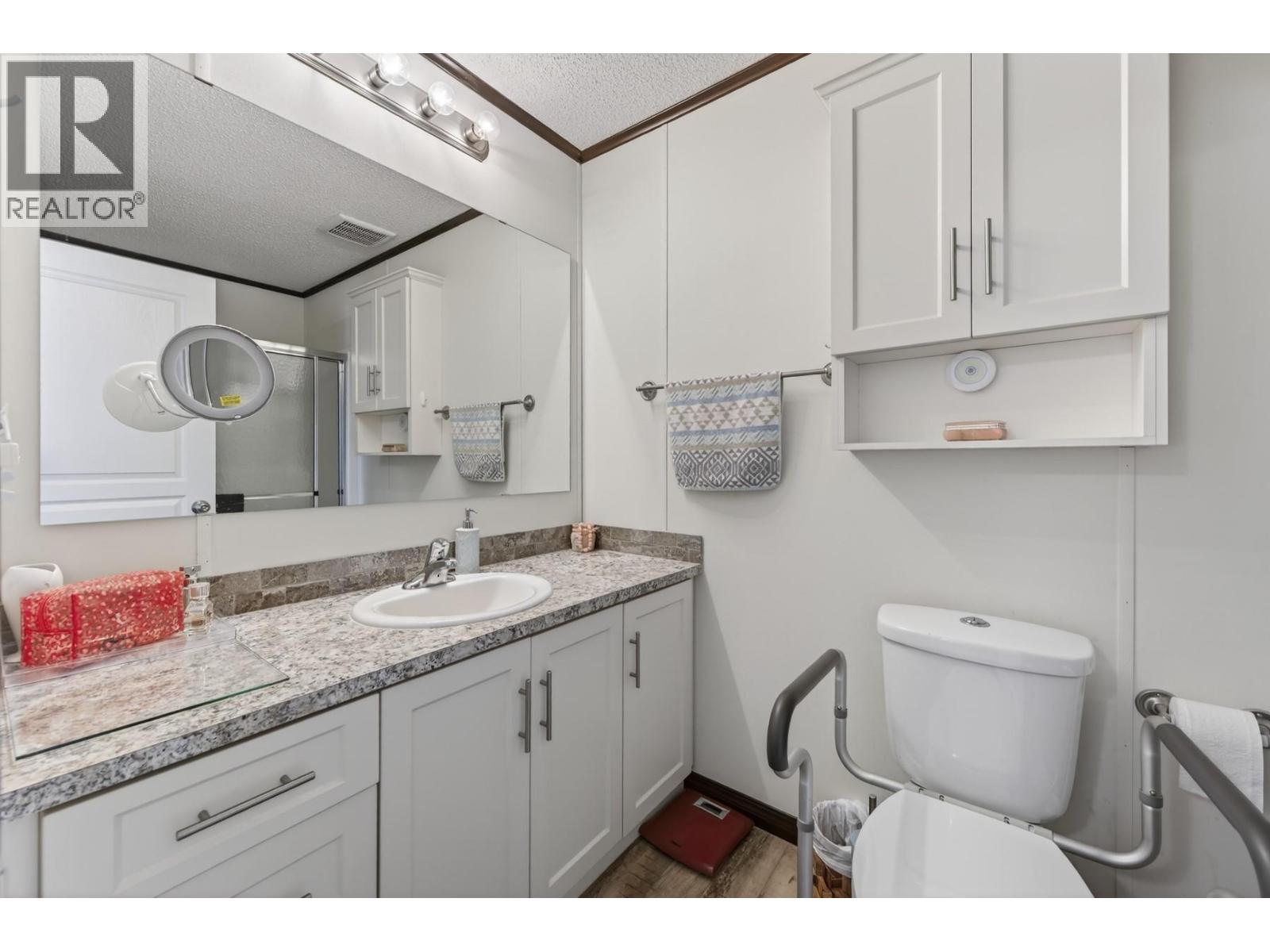 3197 Shuswap Road, Kamloops, British Columbia  V2H 1T1 - Photo 64 - 10376862