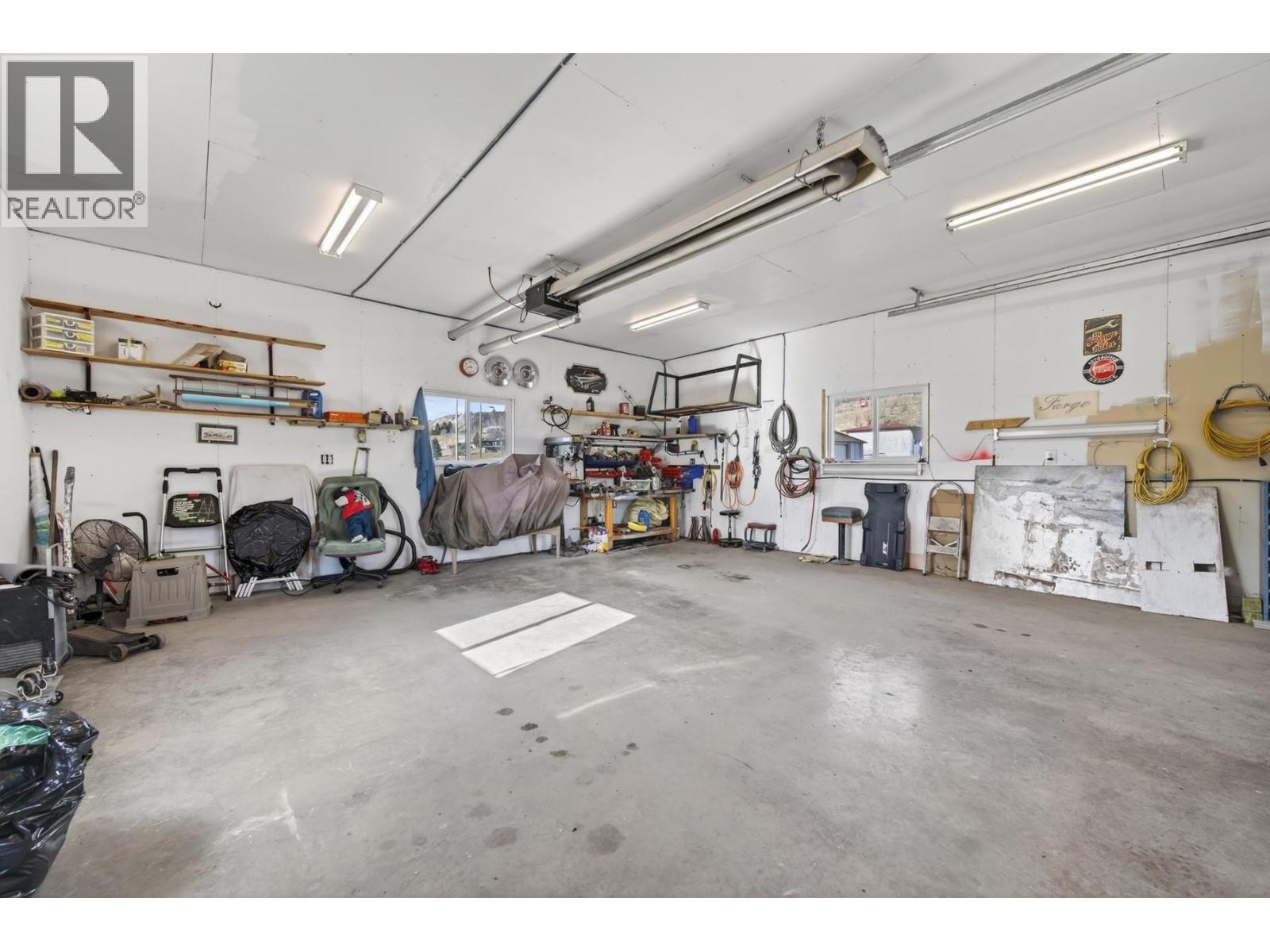 3197 Shuswap Road, Kamloops, British Columbia  V2H 1T1 - Photo 79 - 10376862