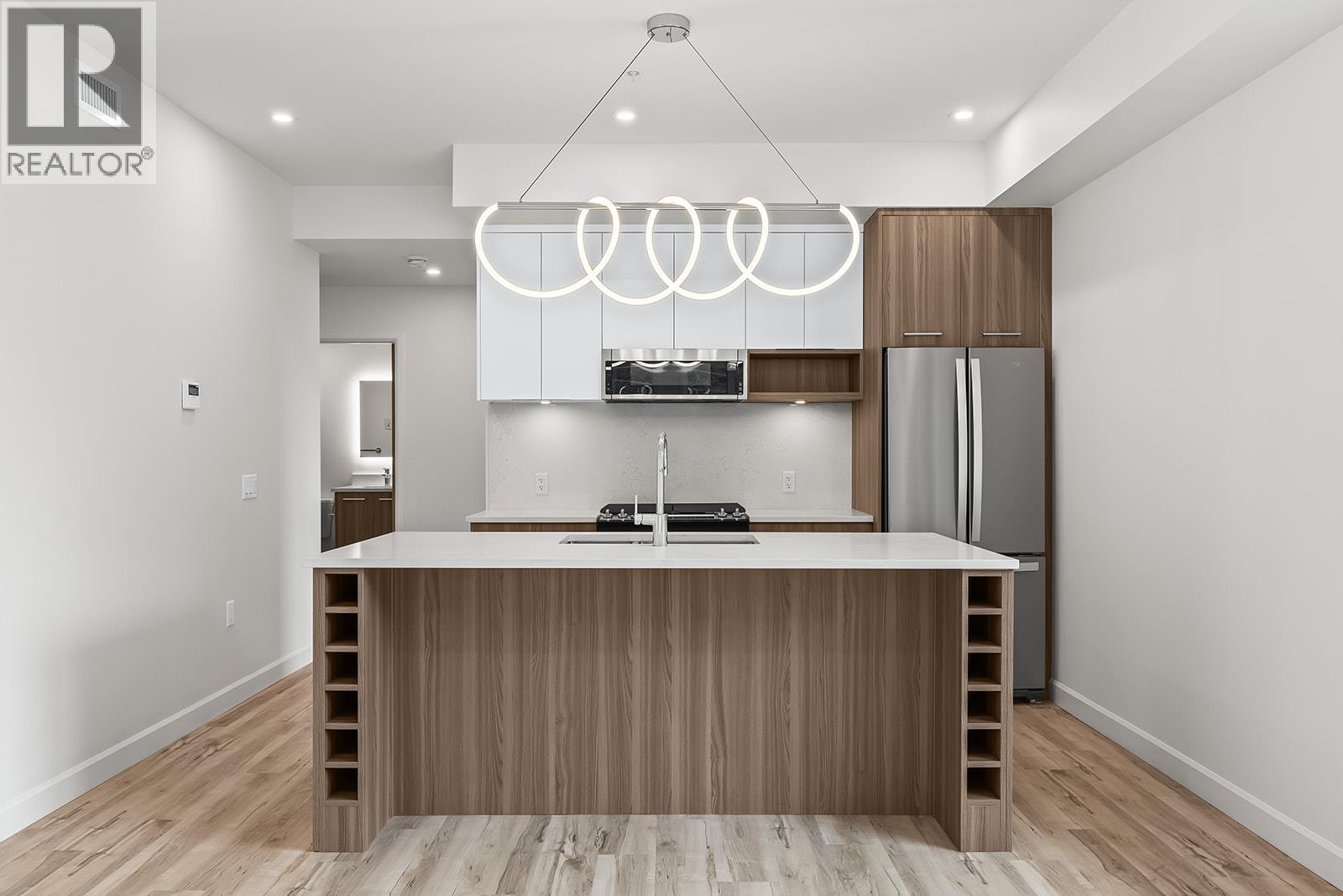 630 Boynton Place Unit# 413, Kelowna, British Columbia  V1V 3B8 - Photo 2 - 10377030