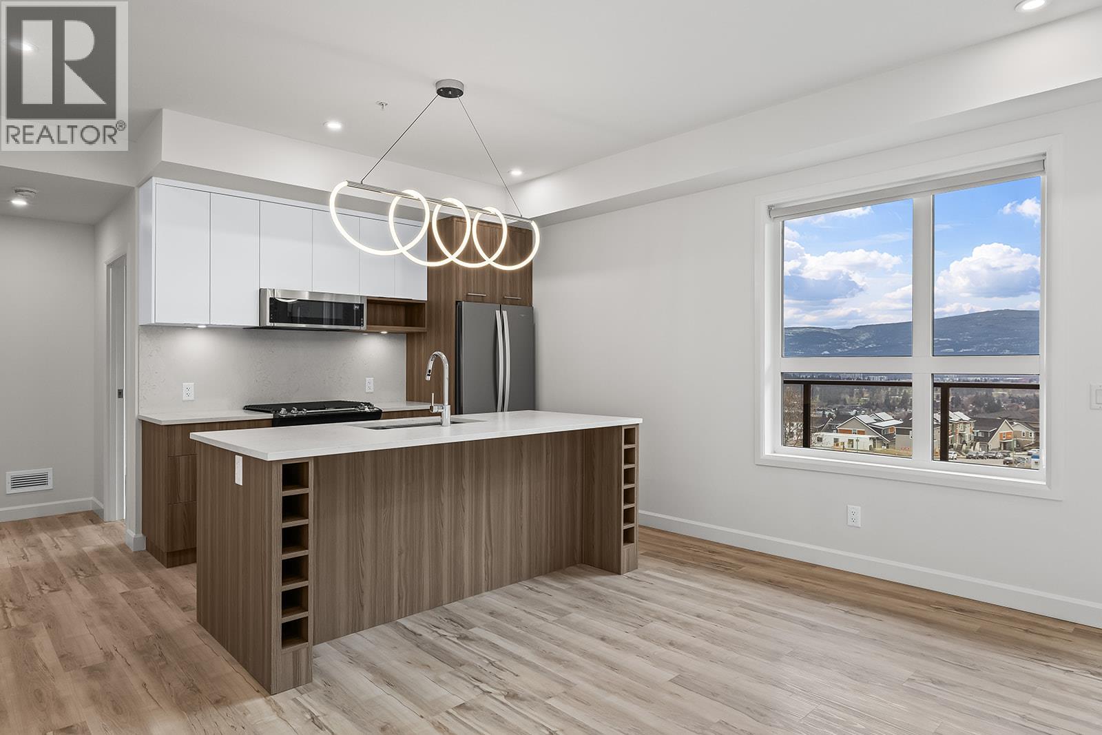 630 Boynton Place Unit# 413, Kelowna, British Columbia  V1V 3B8 - Photo 3 - 10377030