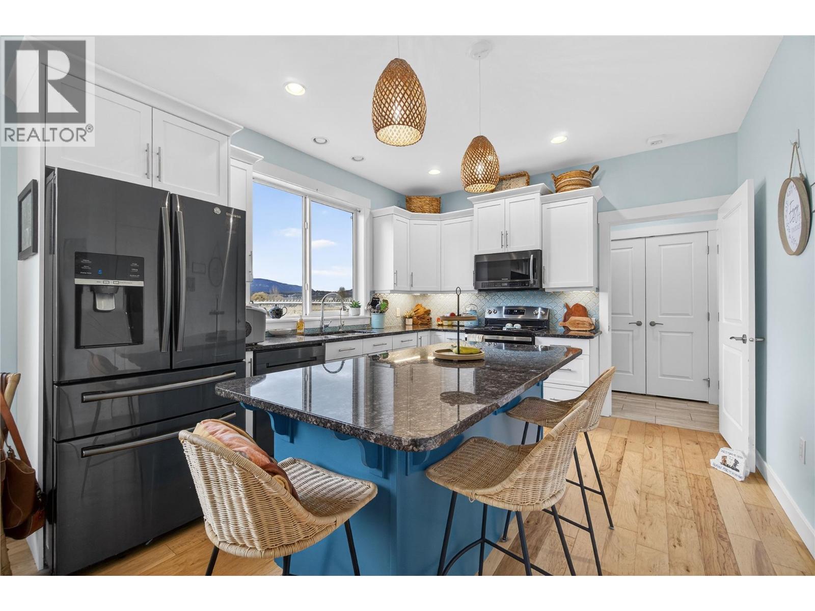 1330 10 Street Sw Unit# 1, Salmon Arm, British Columbia  V1E 0E4 - Photo 11 - 10376945