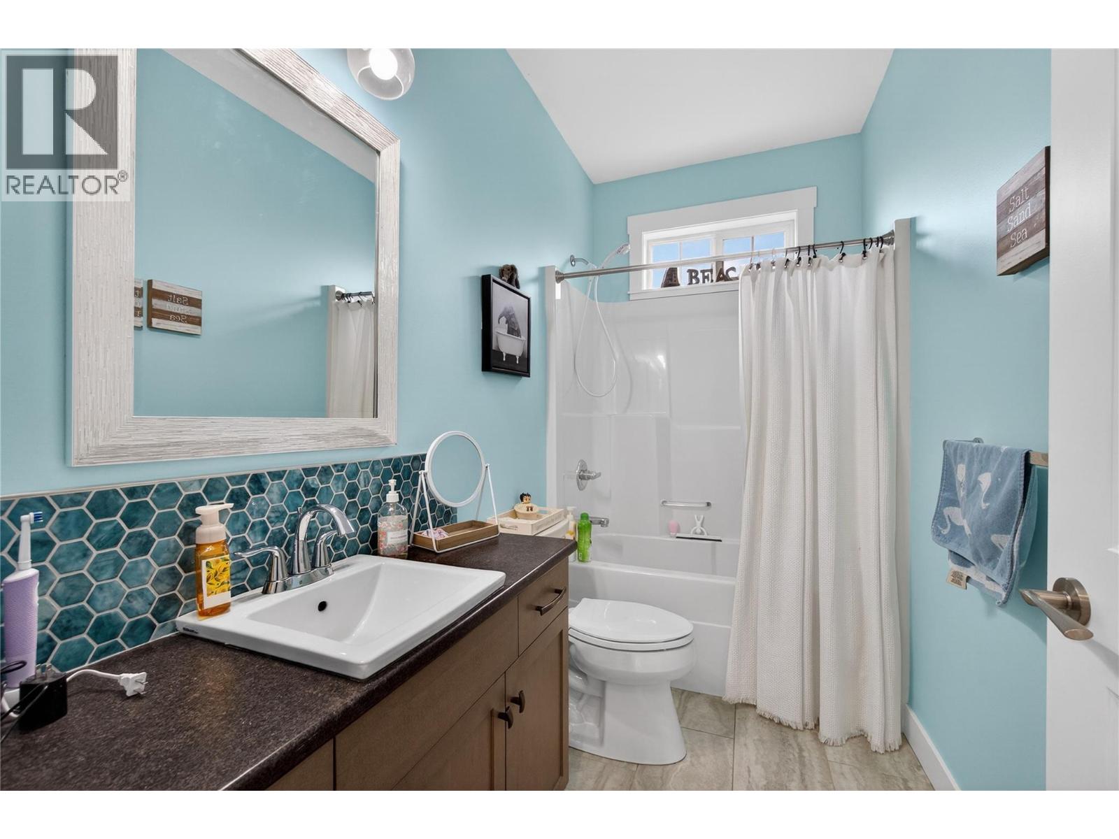 1330 10 Street Sw Unit# 1, Salmon Arm, British Columbia  V1E 0E4 - Photo 21 - 10376945