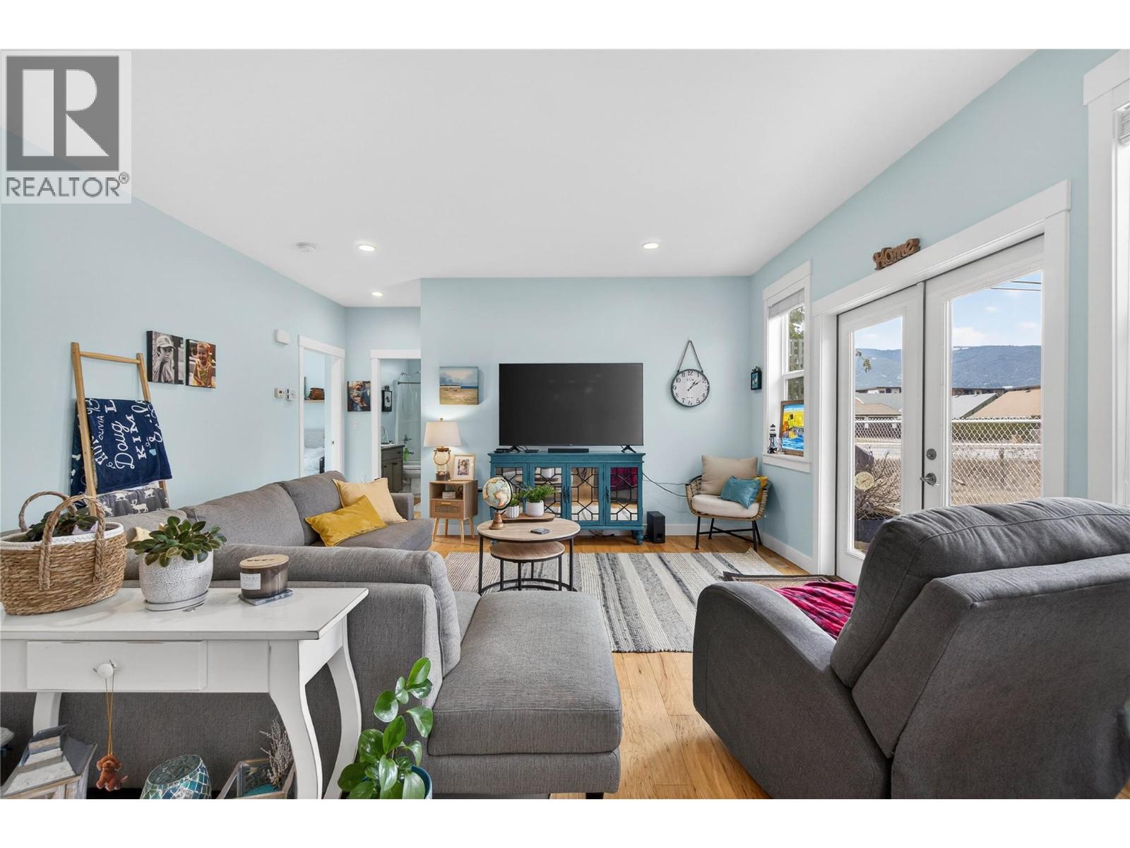 1330 10 Street Sw Unit# 1, Salmon Arm, British Columbia  V1E 0E4 - Photo 6 - 10376945