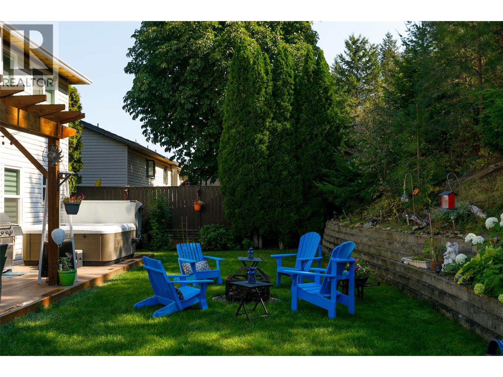 2207 Shannon Ridge Drive, West Kelowna, British Columbia  V4T 2L1 - Photo 10 - 10376877