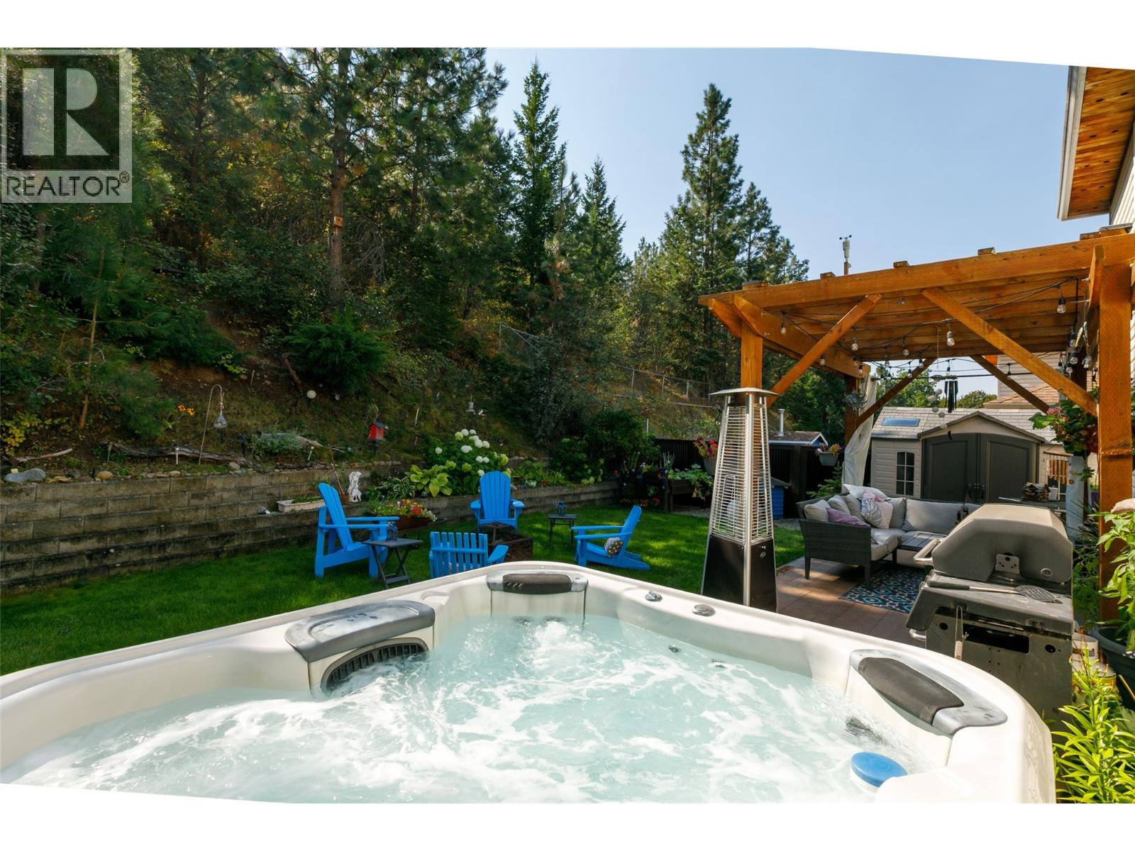 2207 Shannon Ridge Drive, West Kelowna, British Columbia  V4T 2L1 - Photo 11 - 10376877