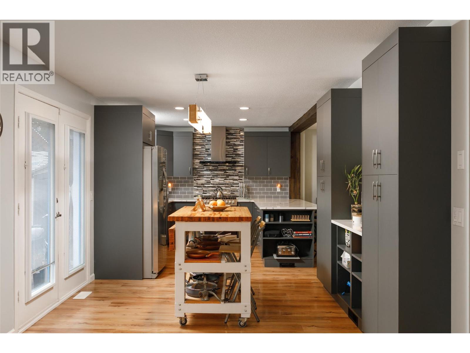 2207 Shannon Ridge Drive, West Kelowna, British Columbia  V4T 2L1 - Photo 21 - 10376877