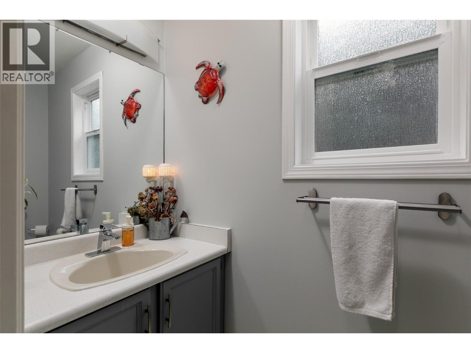 2207 Shannon Ridge Drive, West Kelowna, British Columbia  V4T 2L1 - Photo 25 - 10376877