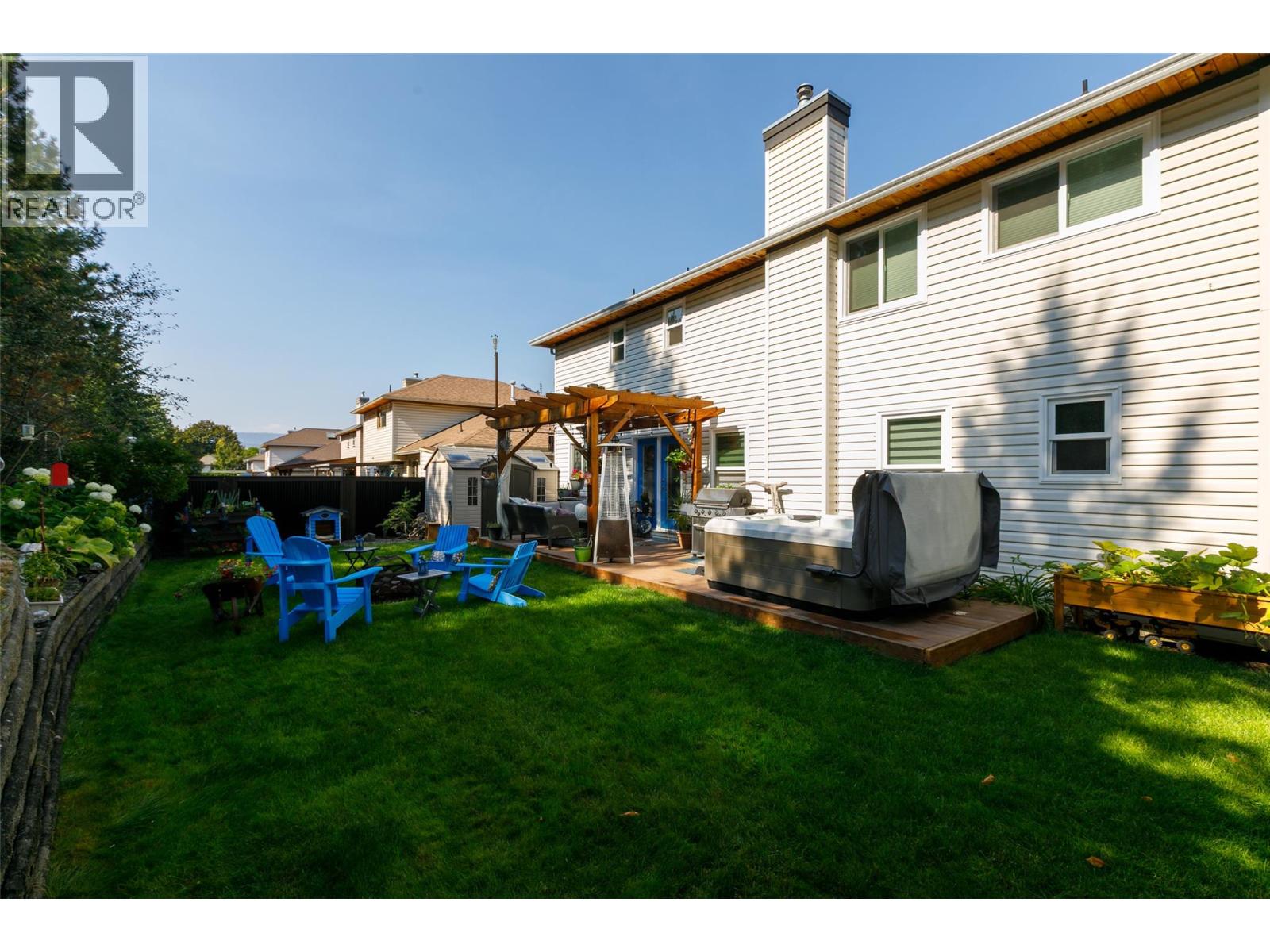 2207 Shannon Ridge Drive, West Kelowna, British Columbia  V4T 2L1 - Photo 4 - 10376877