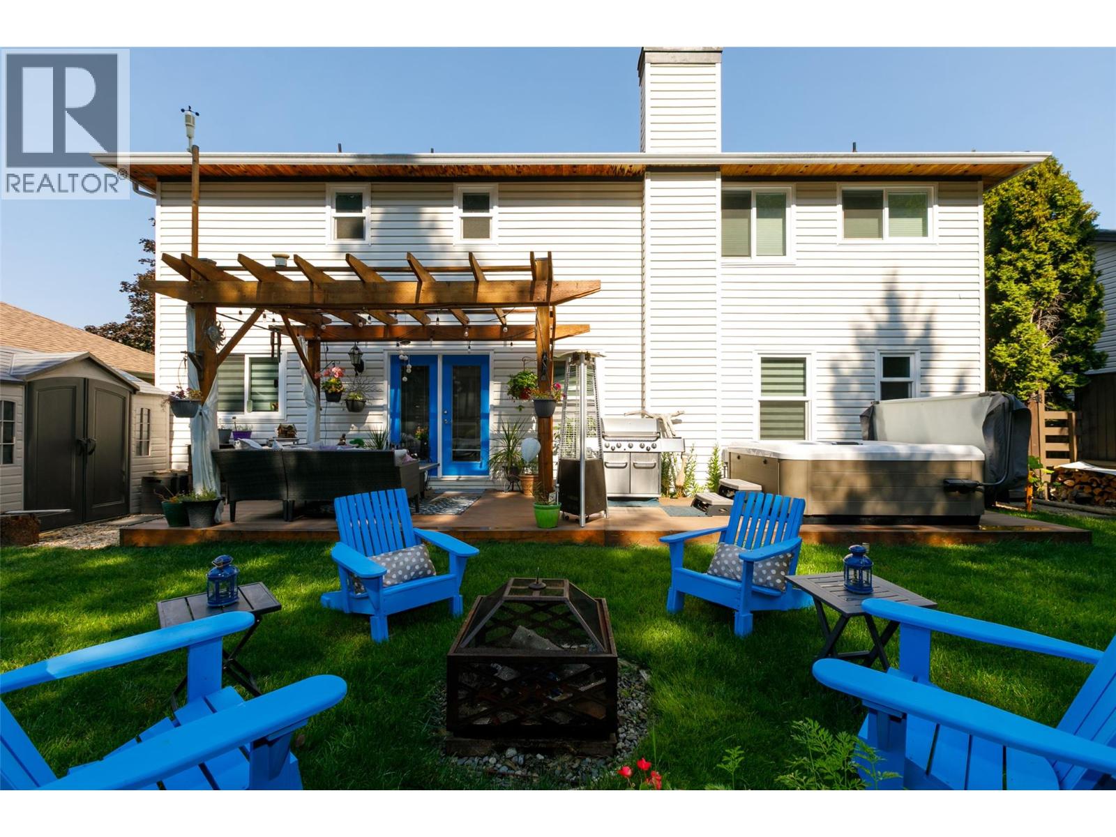 2207 Shannon Ridge Drive, West Kelowna, British Columbia  V4T 2L1 - Photo 8 - 10376877