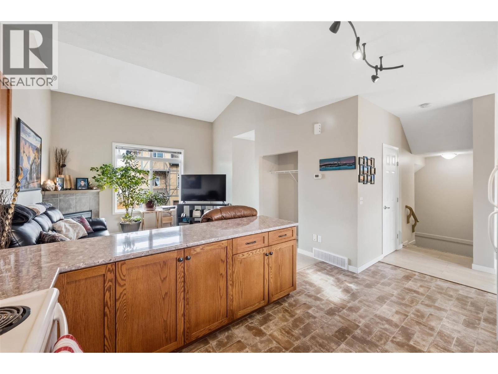 48 Galt Avenue Unit# 135, Penticton, British Columbia  V2A 9C3 - Photo 12 - 10377487