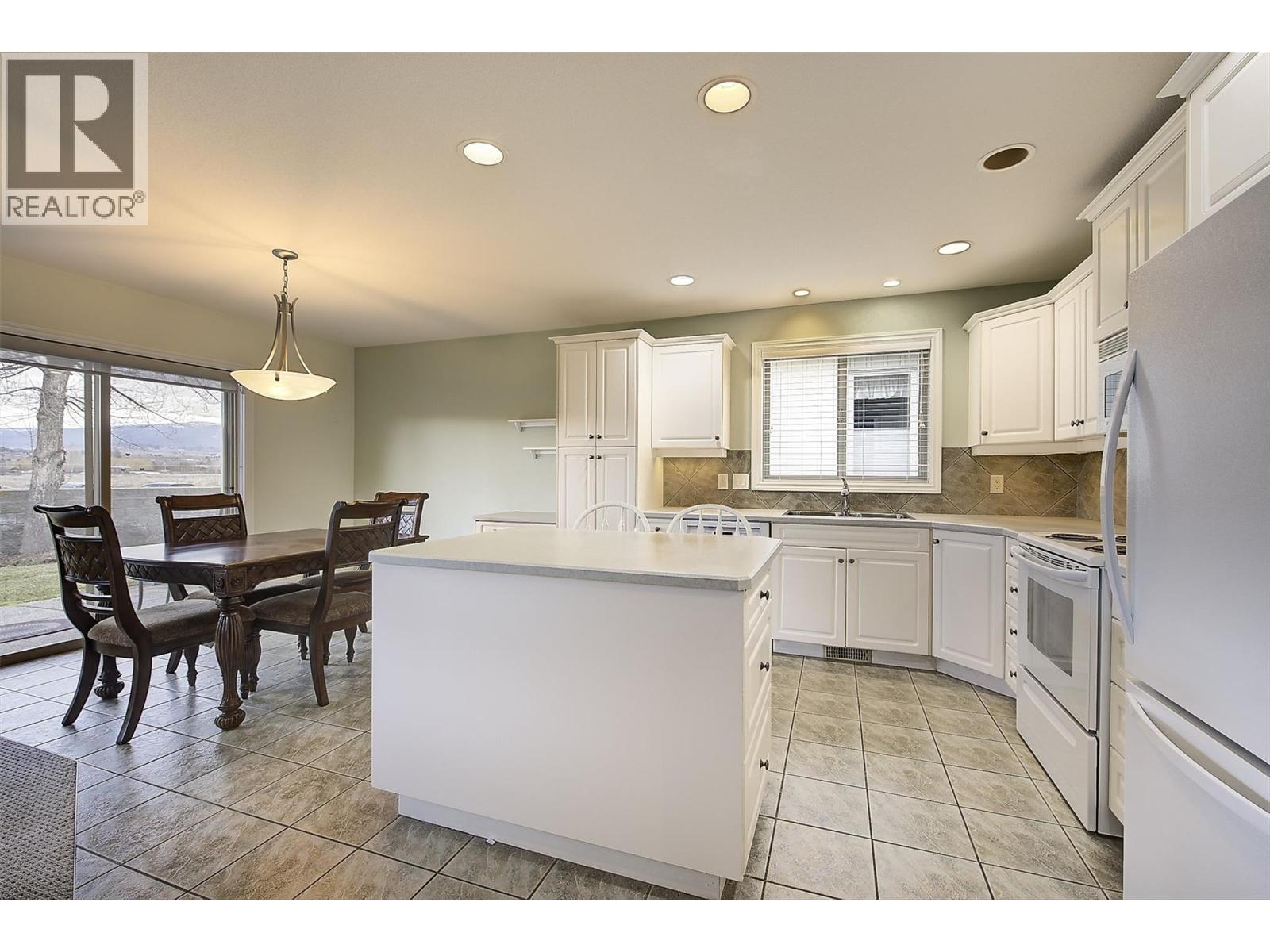 2365 Stillingfleet Road Unit# 133, Kelowna, British Columbia  V1W 4X5 - Photo 24 - 10377426