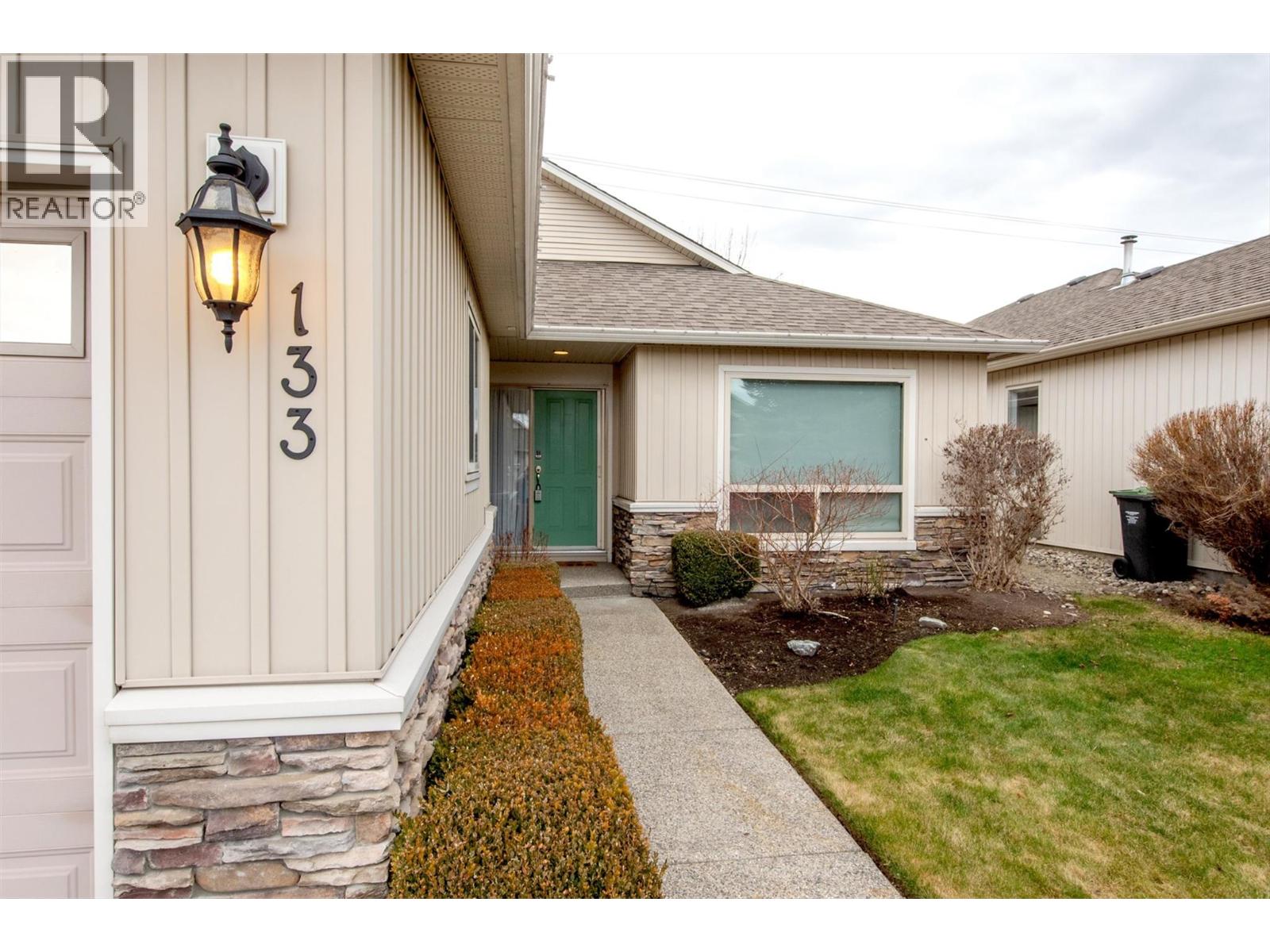 2365 Stillingfleet Road Unit# 133, Kelowna, British Columbia  V1W 4X5 - Photo 4 - 10377426