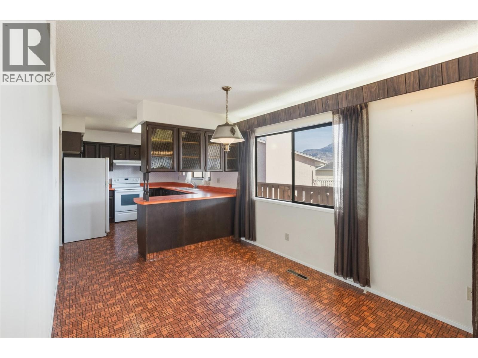761 Columbia Place, Oliver, British Columbia  V0H 1T0 - Photo 10 - 10377470