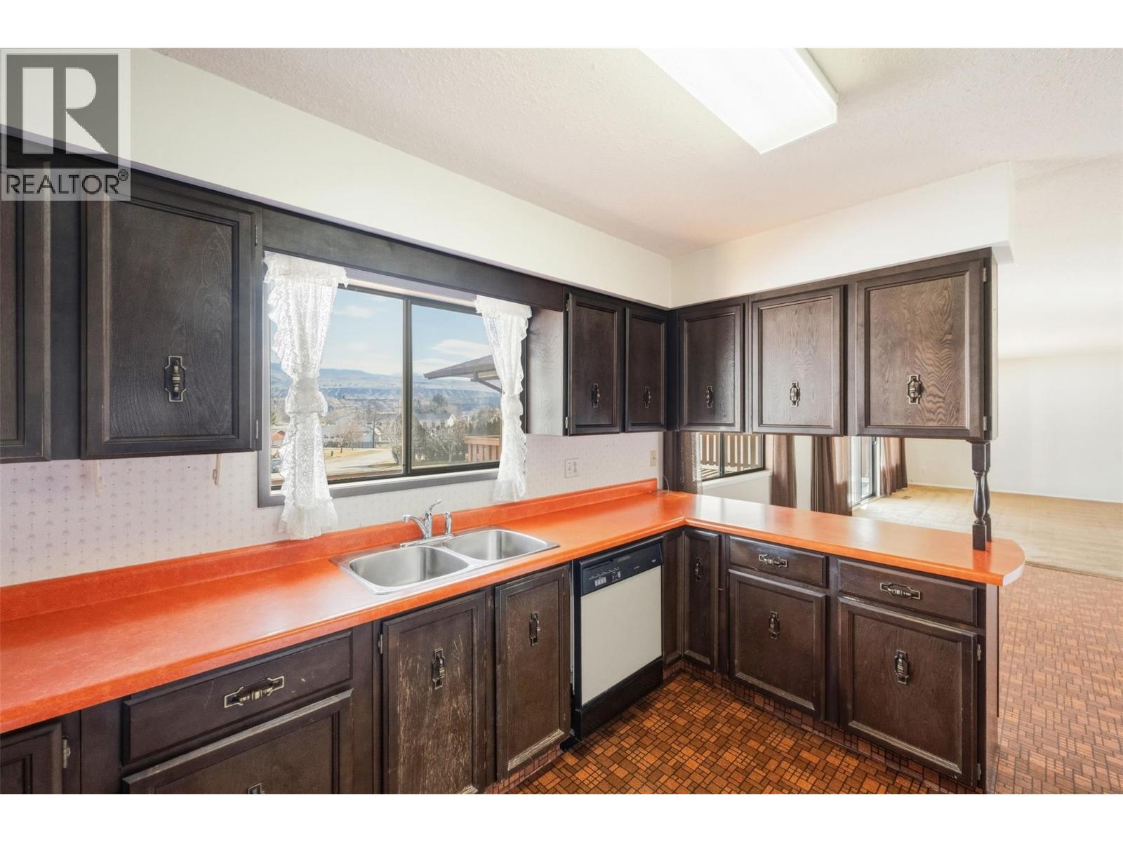 761 Columbia Place, Oliver, British Columbia  V0H 1T0 - Photo 15 - 10377470