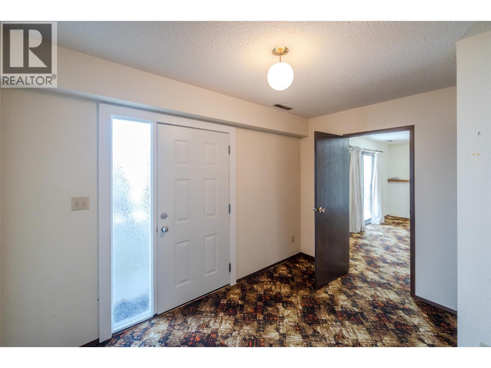 761 Columbia Place, Oliver, British Columbia  V0H 1T0 - Photo 51 - 10377470