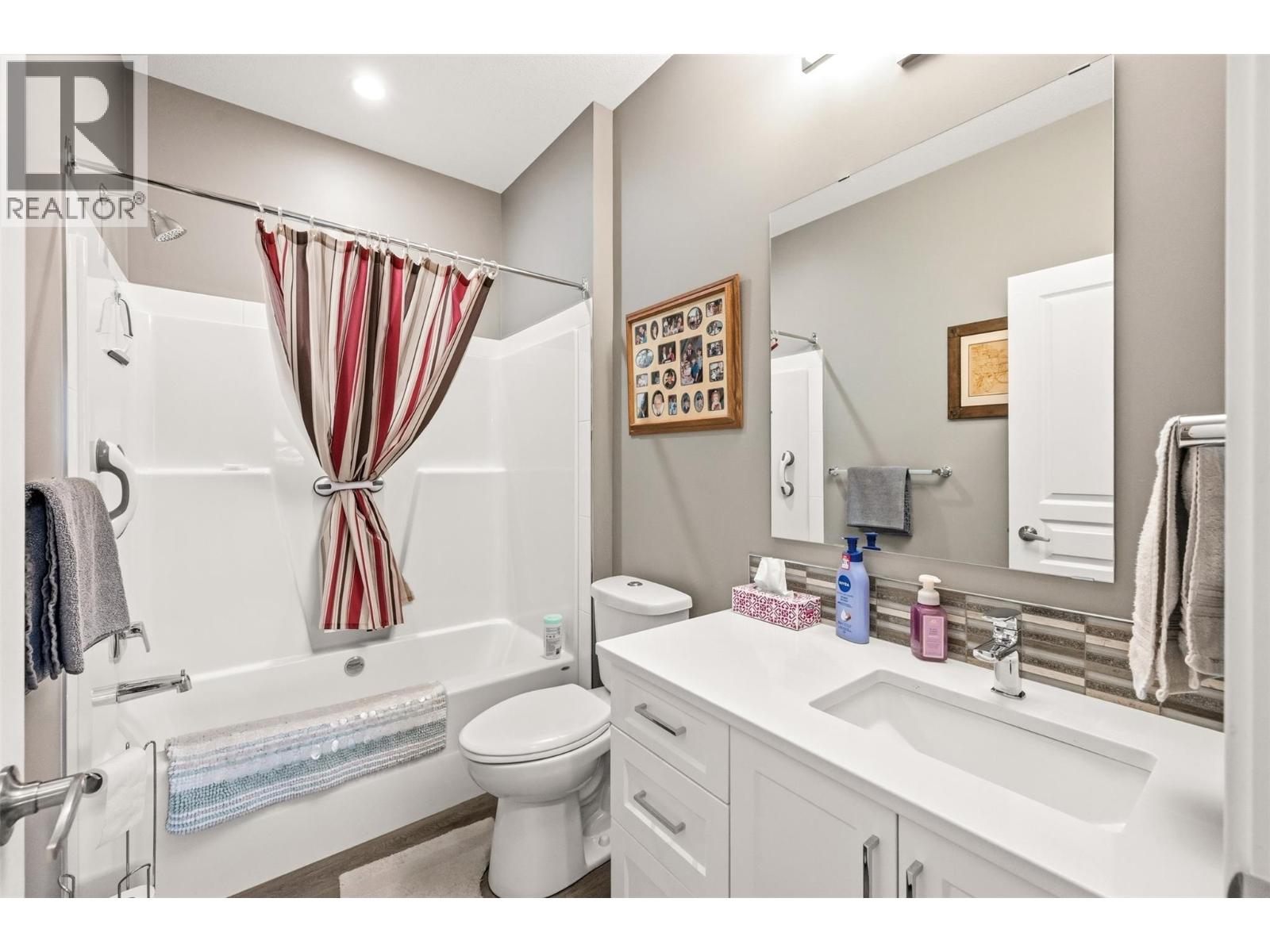 351 Warren Avenue W Unit# 24, Penticton, British Columbia  V2A 3N2 - Photo 22 - 10377483