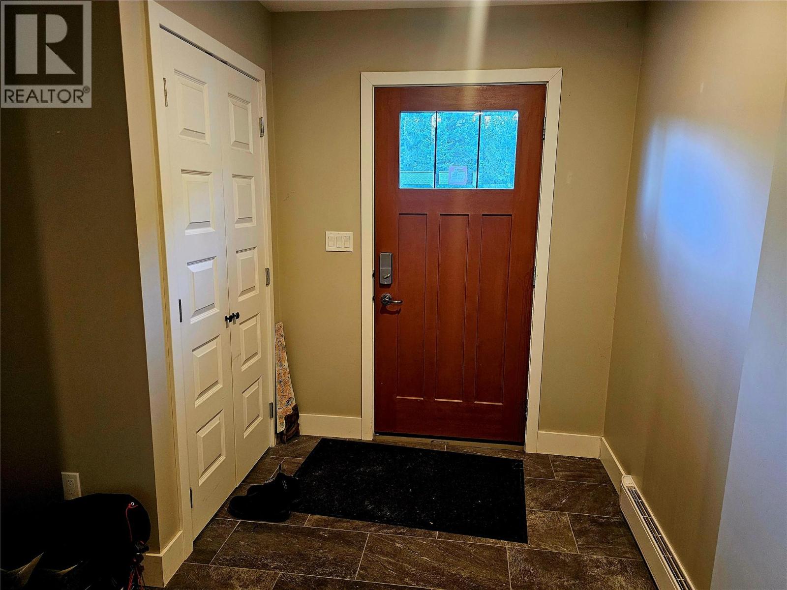 2410 Perrier Lane Unit# B, Nelson, British Columbia  V1L 7C3 - Photo 30 - 10377420