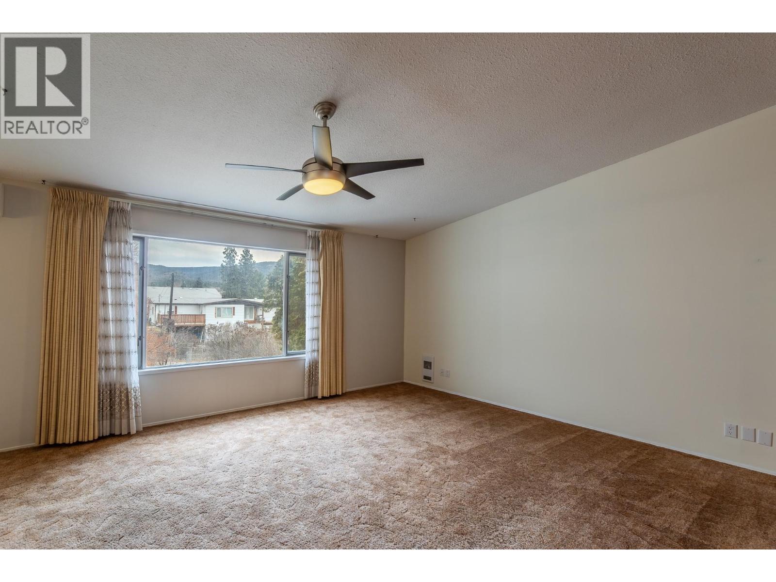 4465 Mallory Crescent, Okanagan Falls, British Columbia  V0H 1R1 - Photo 11 - 10376697