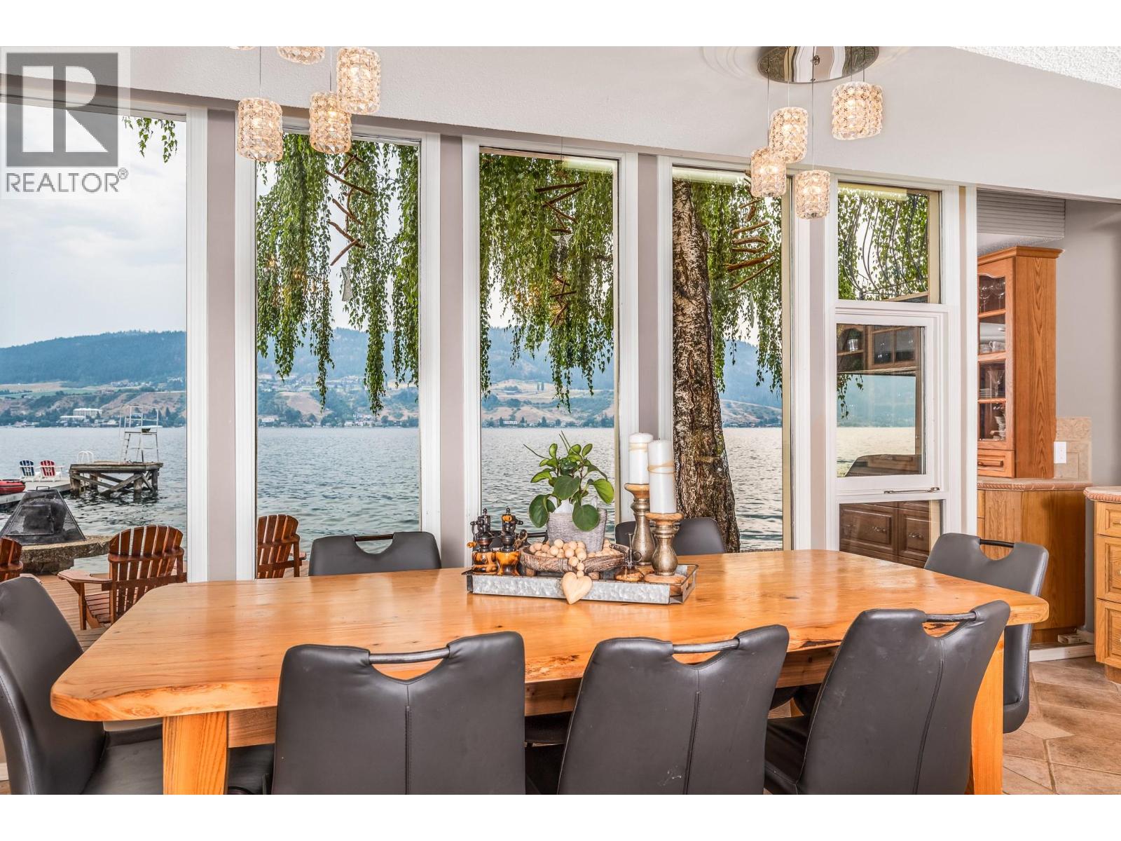 8180 Tronson Road, Vernon, British Columbia  V1H 1C8 - Photo 26 - 10376203