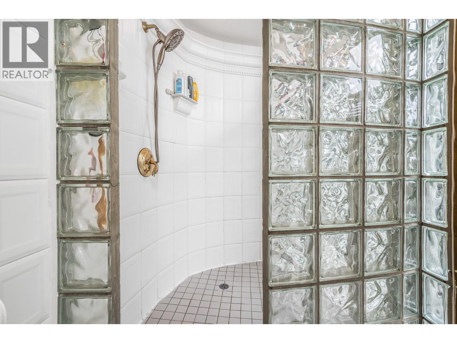 8180 Tronson Road, Vernon, British Columbia  V1H 1C8 - Photo 40 - 10376203