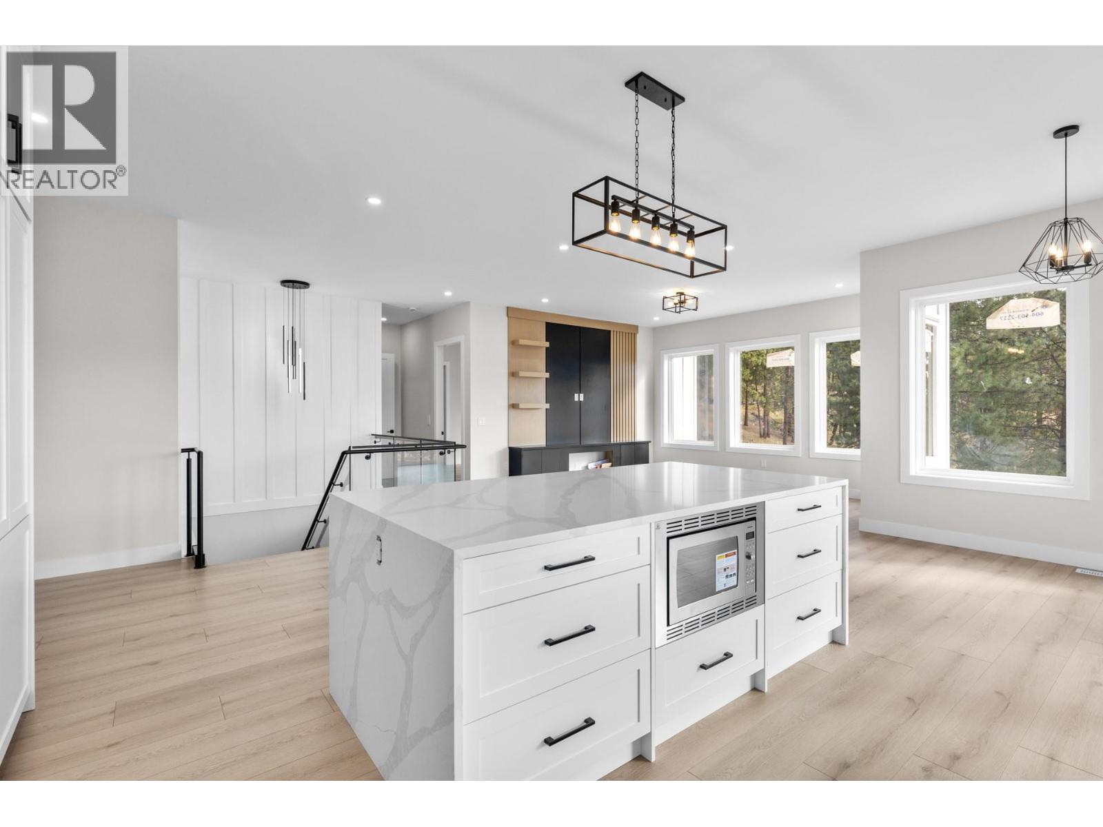 6052 Gerrie Road, Peachland, British Columbia  V0H 1X4 - Photo 7 - 10377357