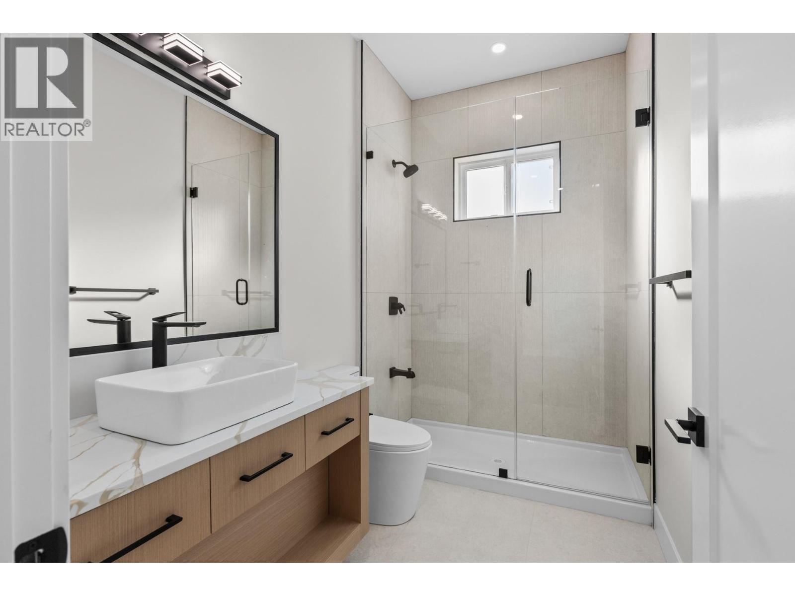 6052 Gerrie Road, Peachland, British Columbia  V0H 1X4 - Photo 9 - 10377357