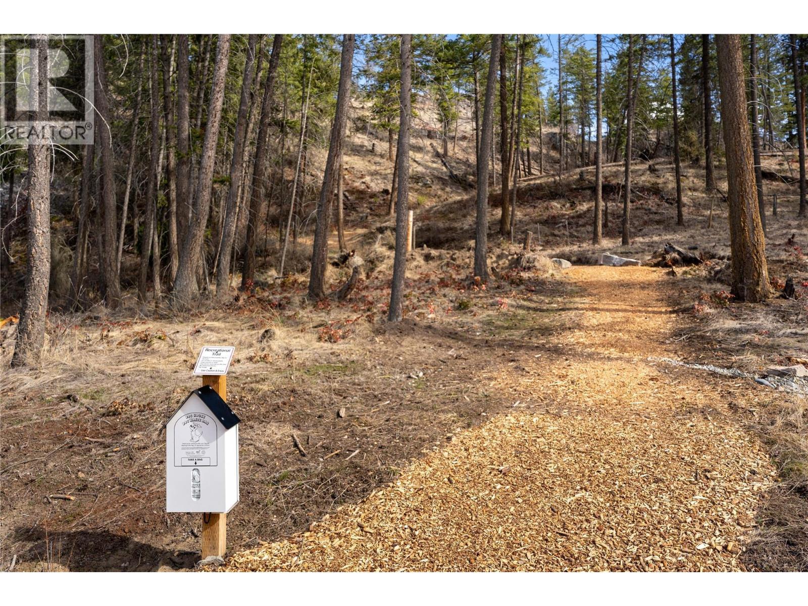 1960 Northern Flicker Court Unit# 18, Kelowna, British Columbia  V1V 0G3 - Photo 12 - 10377504