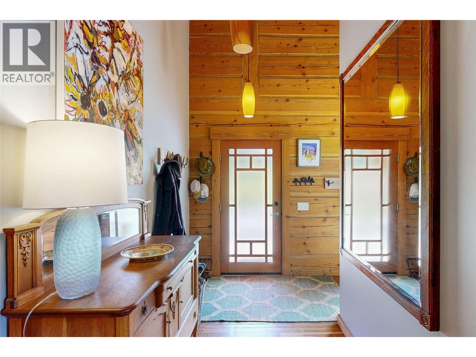 2550 Kettleston Road, Golden, British Columbia  V0A 1H1 - Photo 14 - 10377527